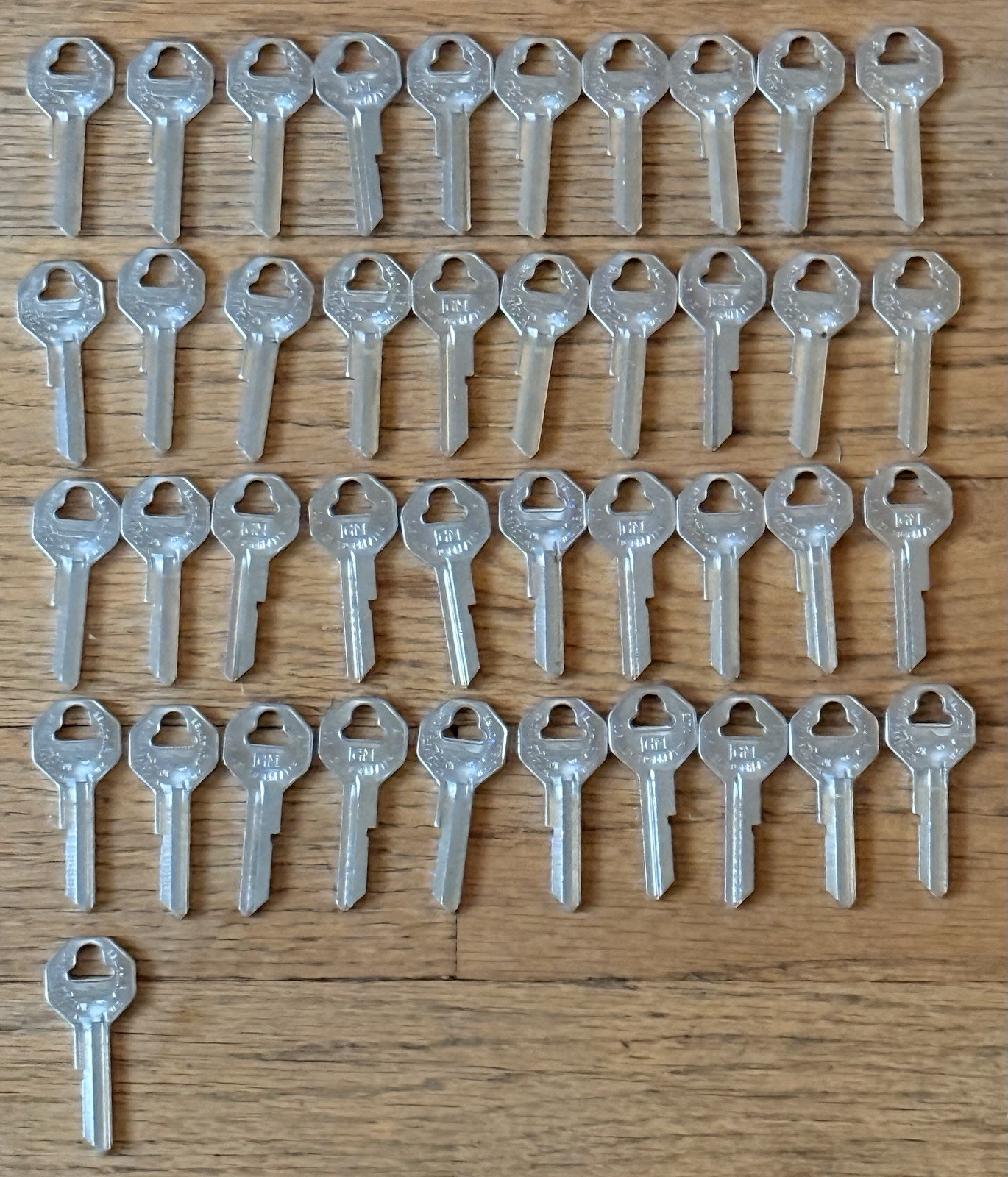 42 NOS Briggs Stratton GM OEM C D Ignition Key Blanks 64-67 Chevrolet