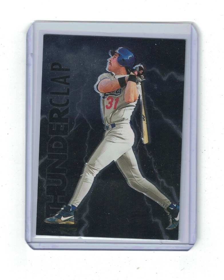 Mike Piazza 1997 Fleer Ultra Thunderclap Insert #9 MISSING FOIL