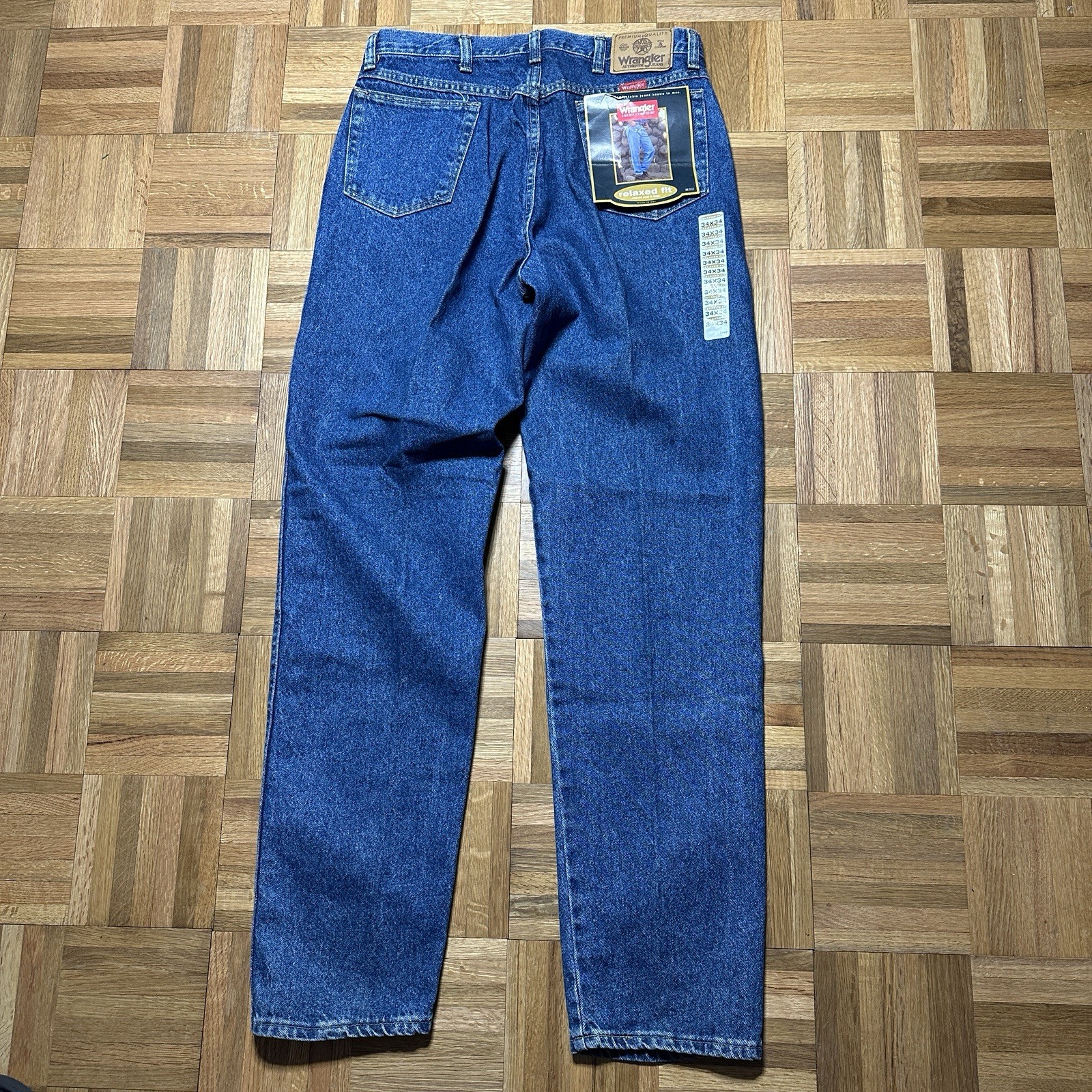 Vintage Wrangler Jeans 1997 BNWT 34x34 Vintage Wrangler Jeans 1997 BNWT 34x34