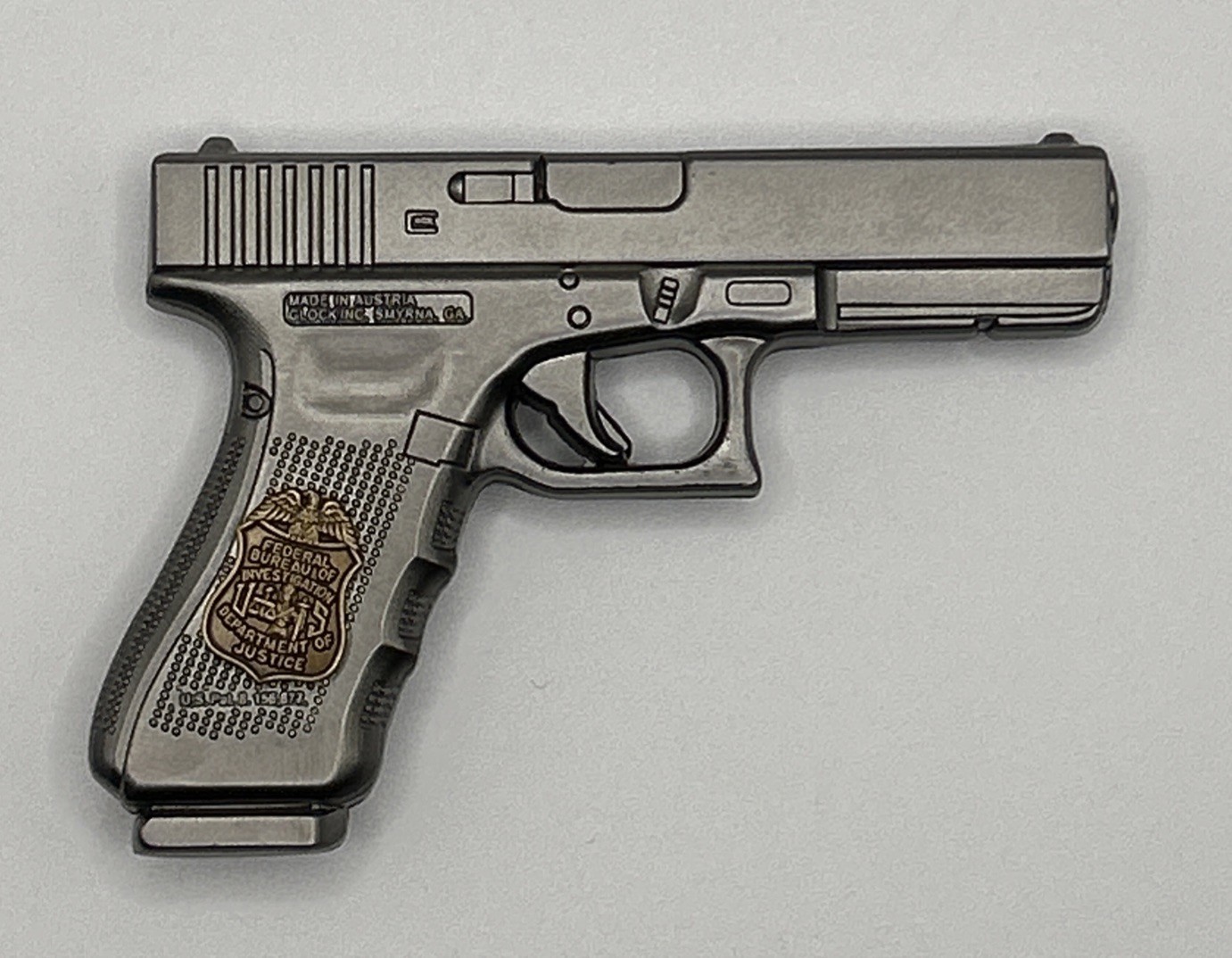 FBI HQ Service Gun Agent Badge Weapon Challenge Coin CN-99