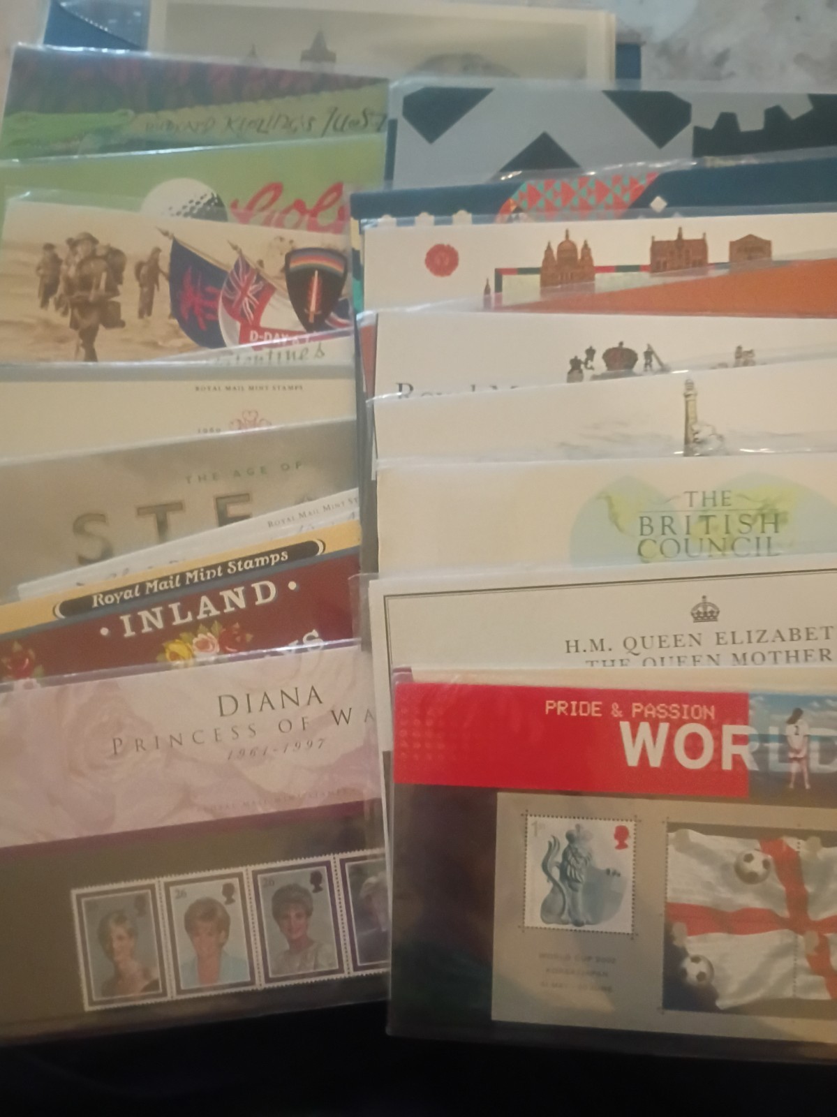 Lot Of 22 Different Royal Mail Presentation Packs, See Pics & Description