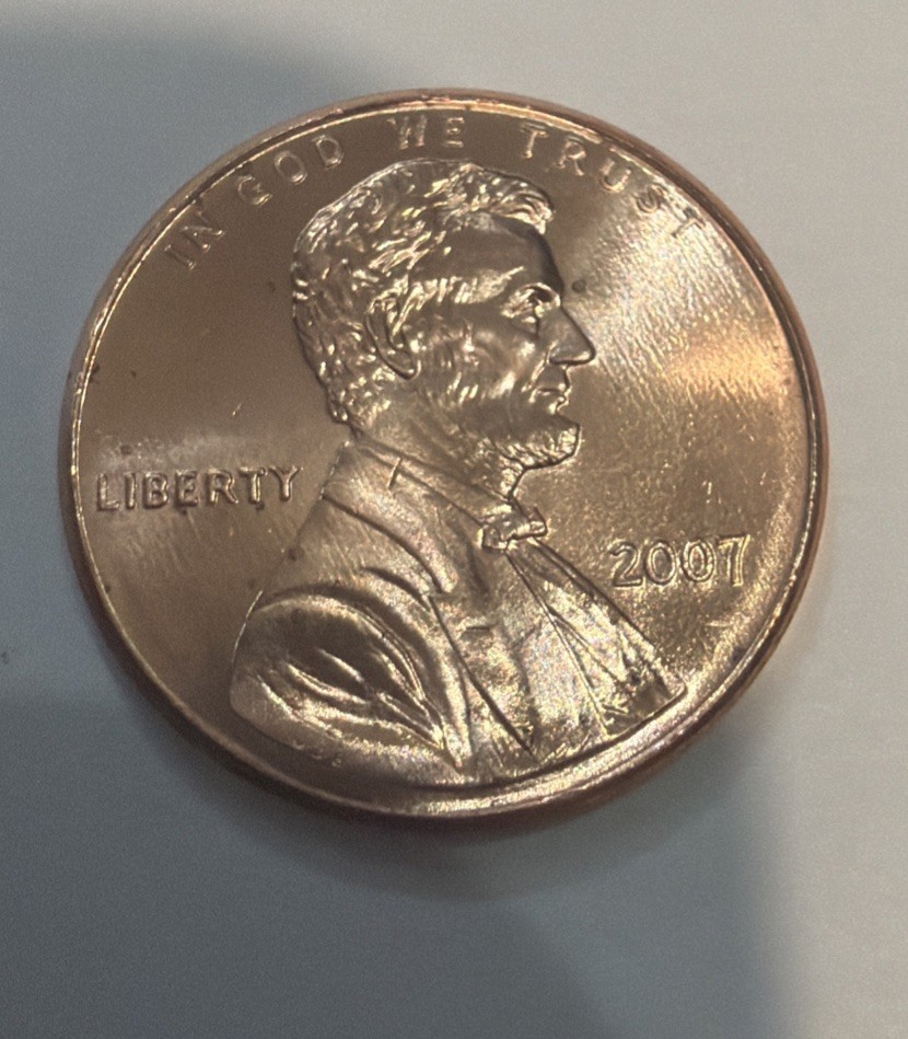 2007 P Uncirculated (BU) Lincoln Memorial Cent (Penny) From Roll 2007 P Uncirculated (BU) Lincoln Memorial Cent (Penny) From Roll