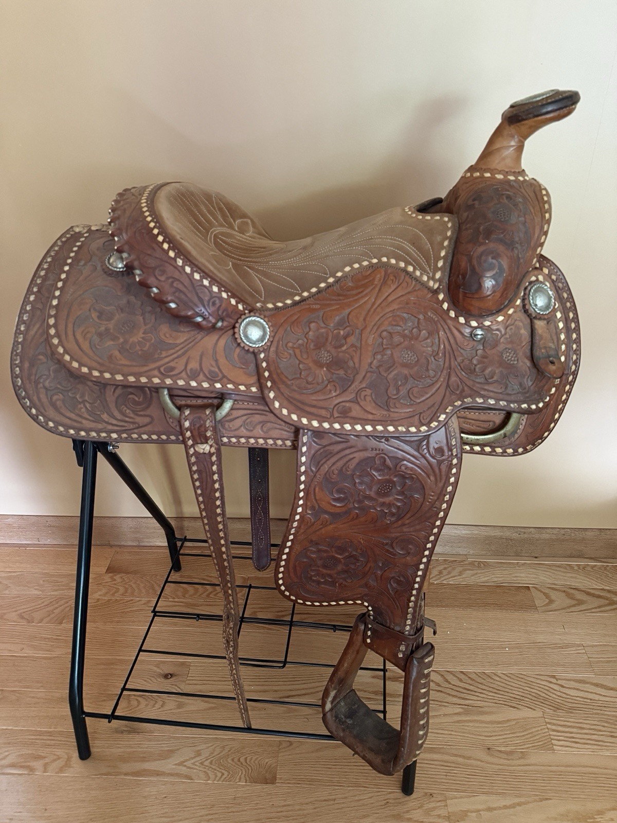 Vintage Billy Joe Rogers hand Tooled Show Saddle 16”