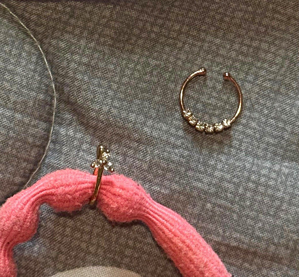 Claire’s Faux Nose Jewelry Bundle Gold Nose Stud and Rose Gold Septum Claire’s Faux Nose Jewelry Bundle Gold Nose Stud and Rose Gold Septum