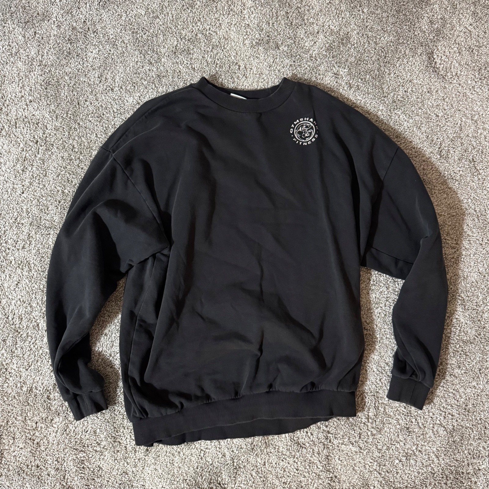 Gymshark Fitness Black Crewneck Sweatshirt Medium Gymshark Fitness Black Crewneck Sweatshirt Medium