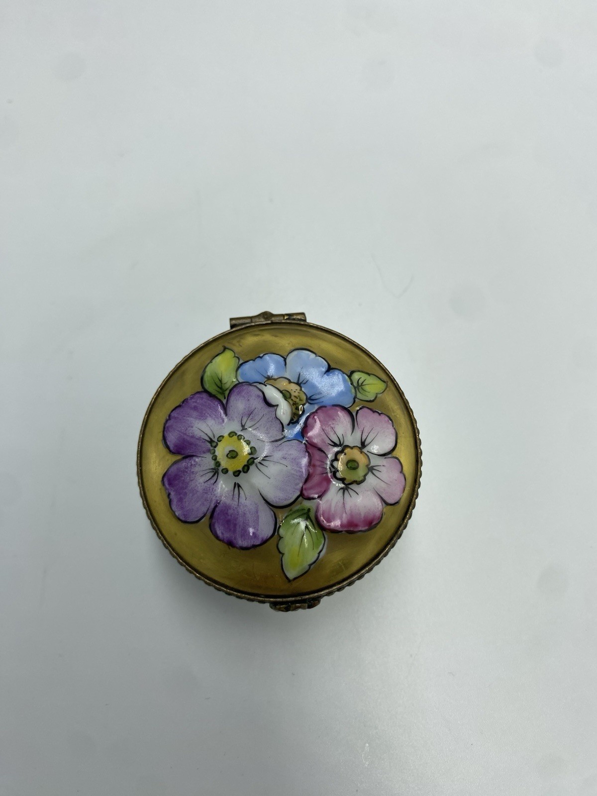 Vintage Chamart Limoges France Peint Main Hand Painted Floral Trinket Pill Box