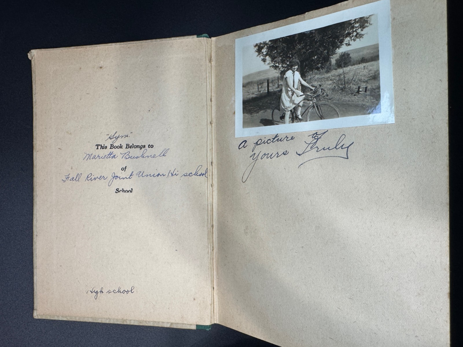 Antique 1911 “My Golden School Days” Memory Book – Reilly & Lee Co. Chicago