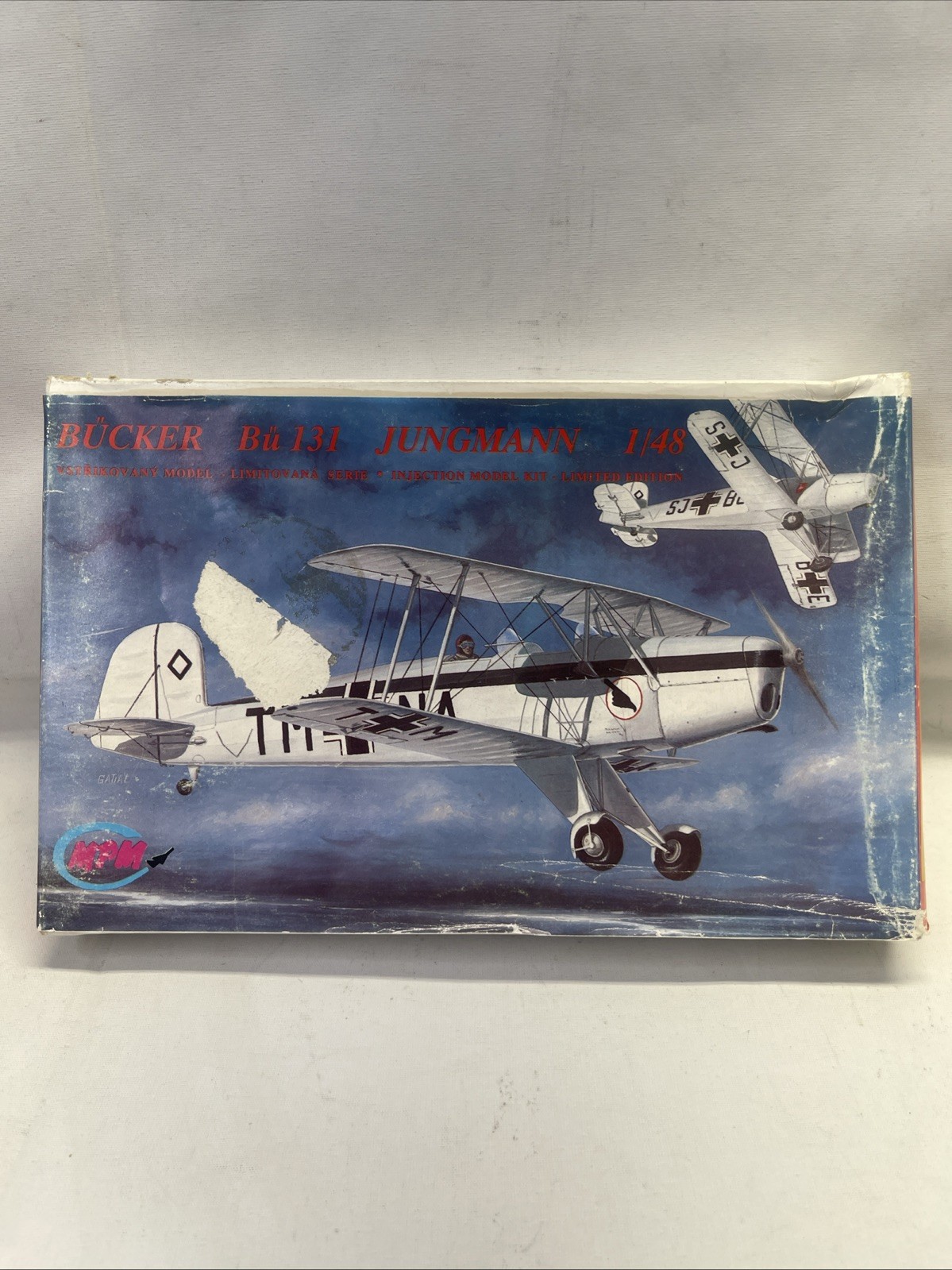 MPM 1/48 Bücker Bü 131 Jungmann. Open Damaged Box Complete. MPM 1/48 Bücker Bü 131 Jungmann. Open Damaged Box Complete.