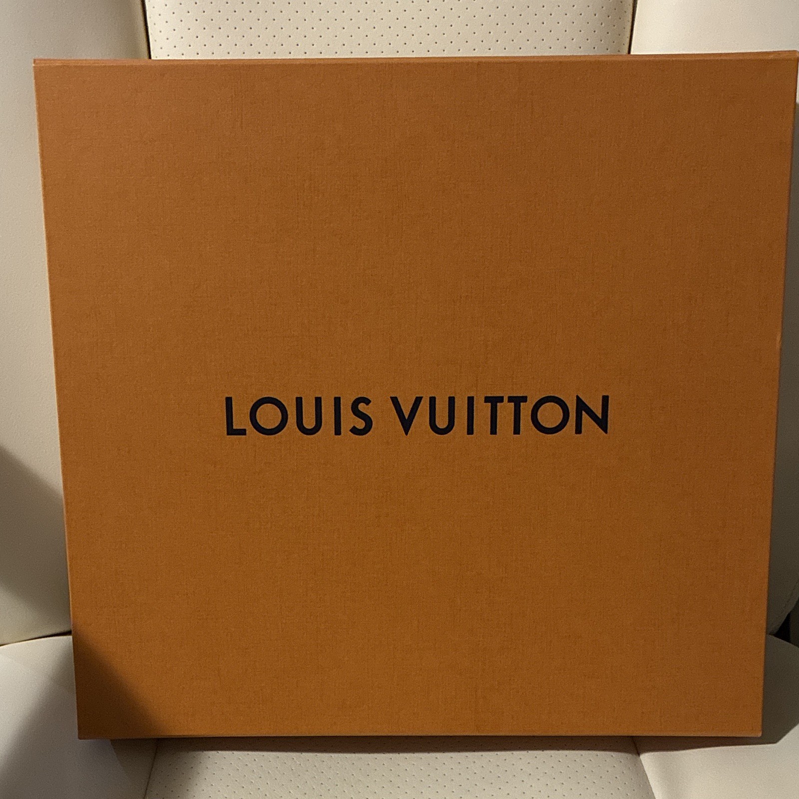 Louis Vuitton Bali Hardcover Picture Book by Quentin de Briey Travel Photo