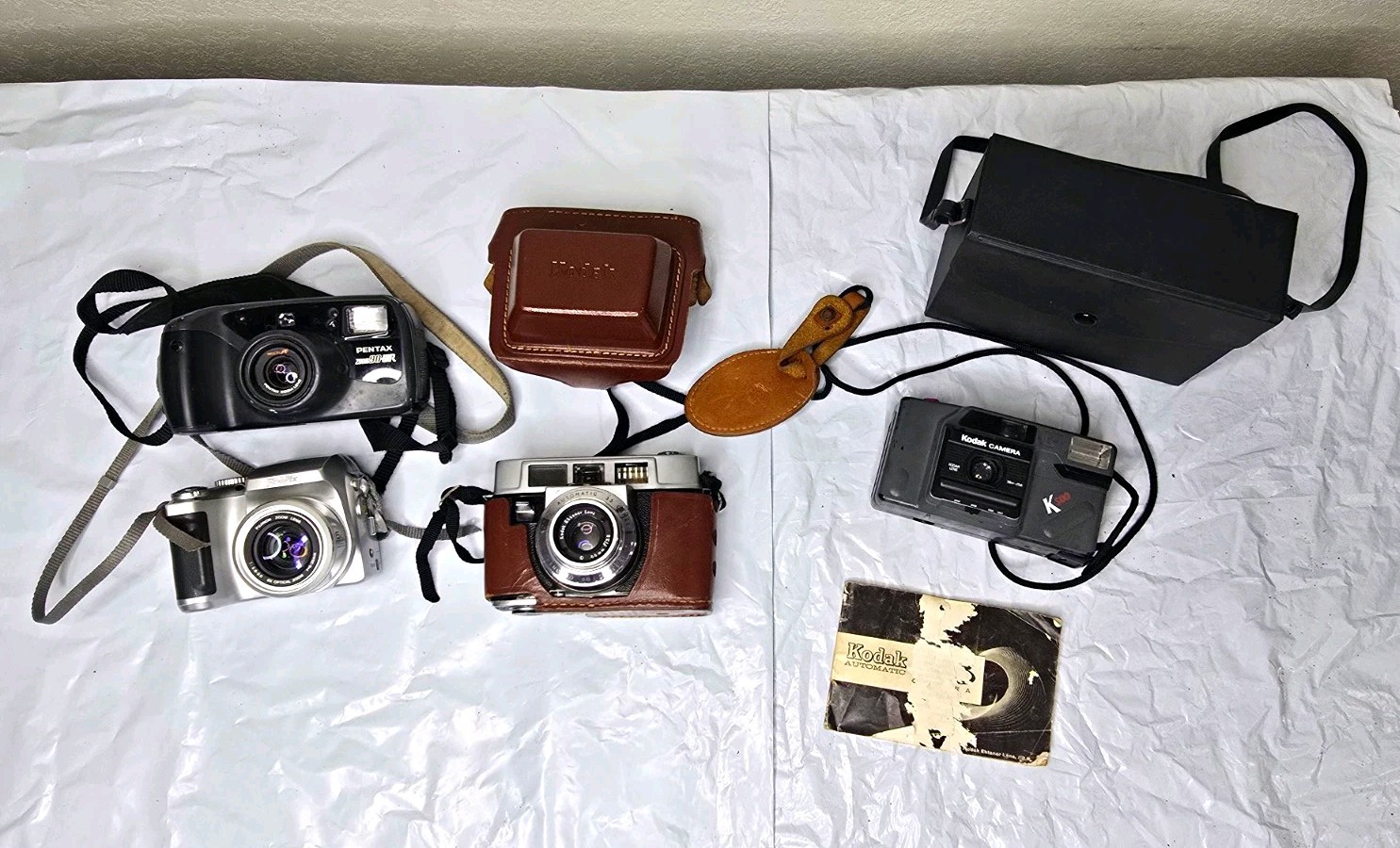 Vintage Camera Bundle 5X Untested Kodak