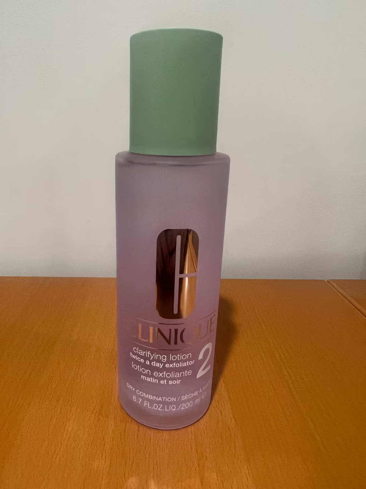 Authentic New Clinique Clarifying Lotion Skin Type: 2, Full Size 6.7oz/200ml New Authentic New Clinique Clarifying Lotion Skin Type: 2, Full Size 6.7oz/200ml New