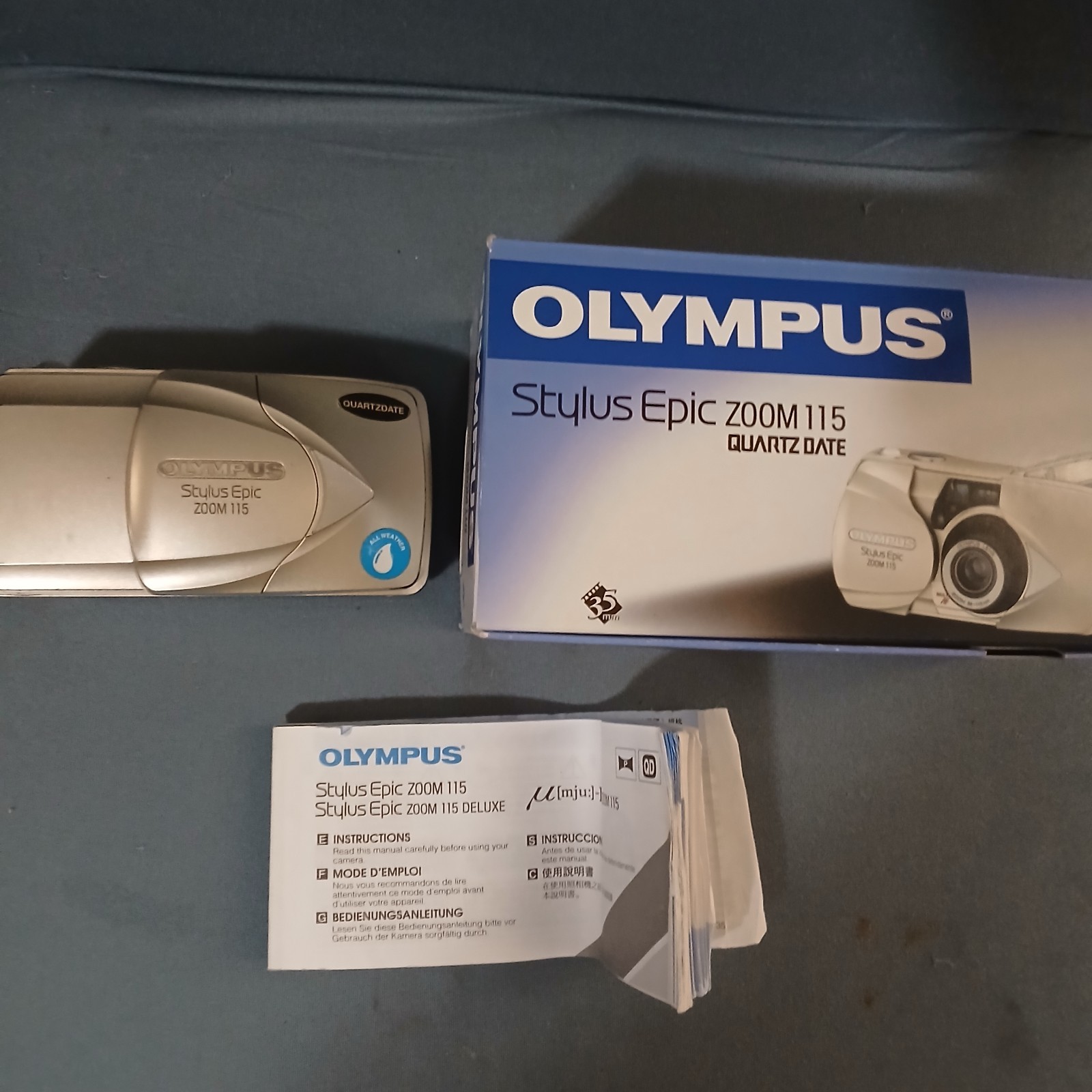 Olympus Stylus Epic Zoom 115 Quartz Date Camera Original box and Instructions 