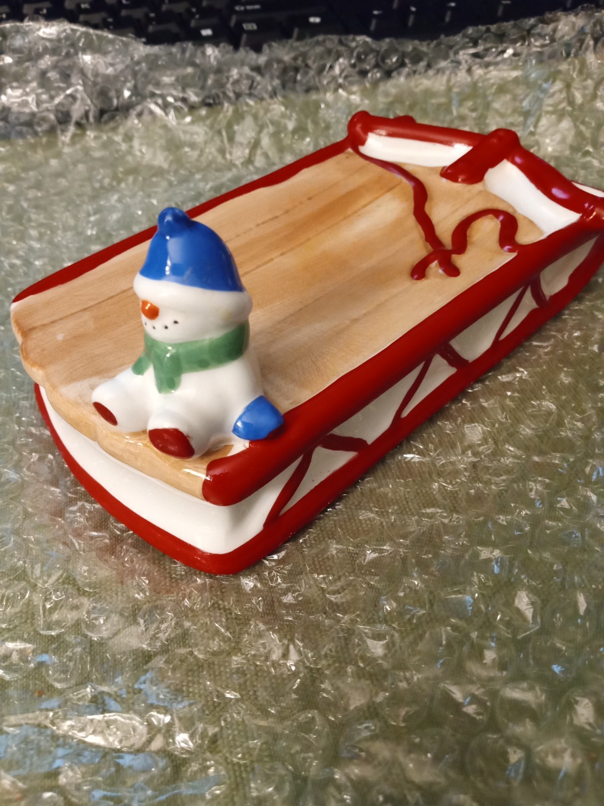 Vintage Pfaltzgraff Ceramic Snowman Sled Soap Dish Holiday Decor Vintage Pfaltzgraff Ceramic Snowman Sled Soap Dish Holiday Decor