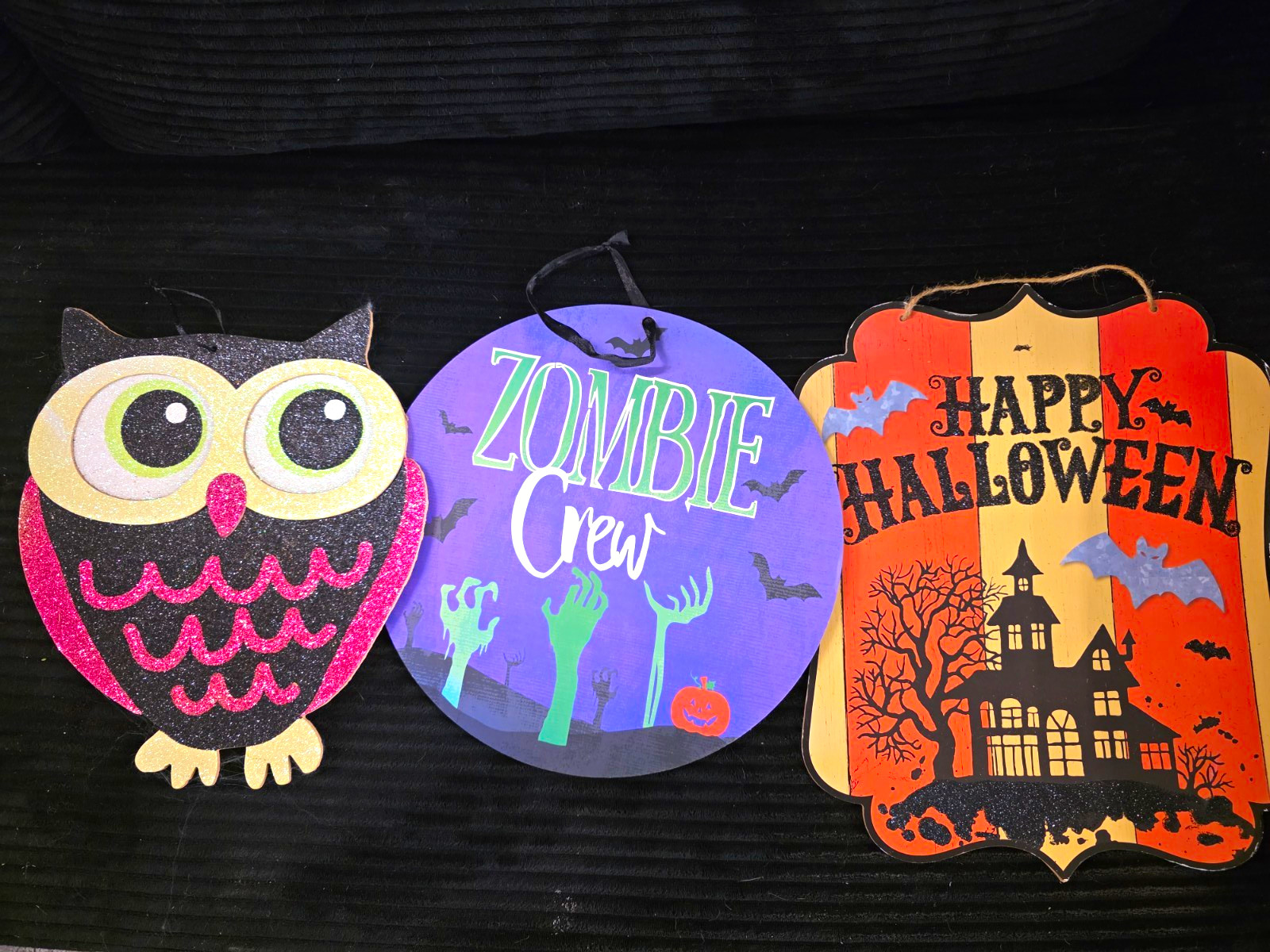 Halloween Wood Hanging Signs Set: Owl, \ Halloween Wood Hanging Signs Set: Owl, \