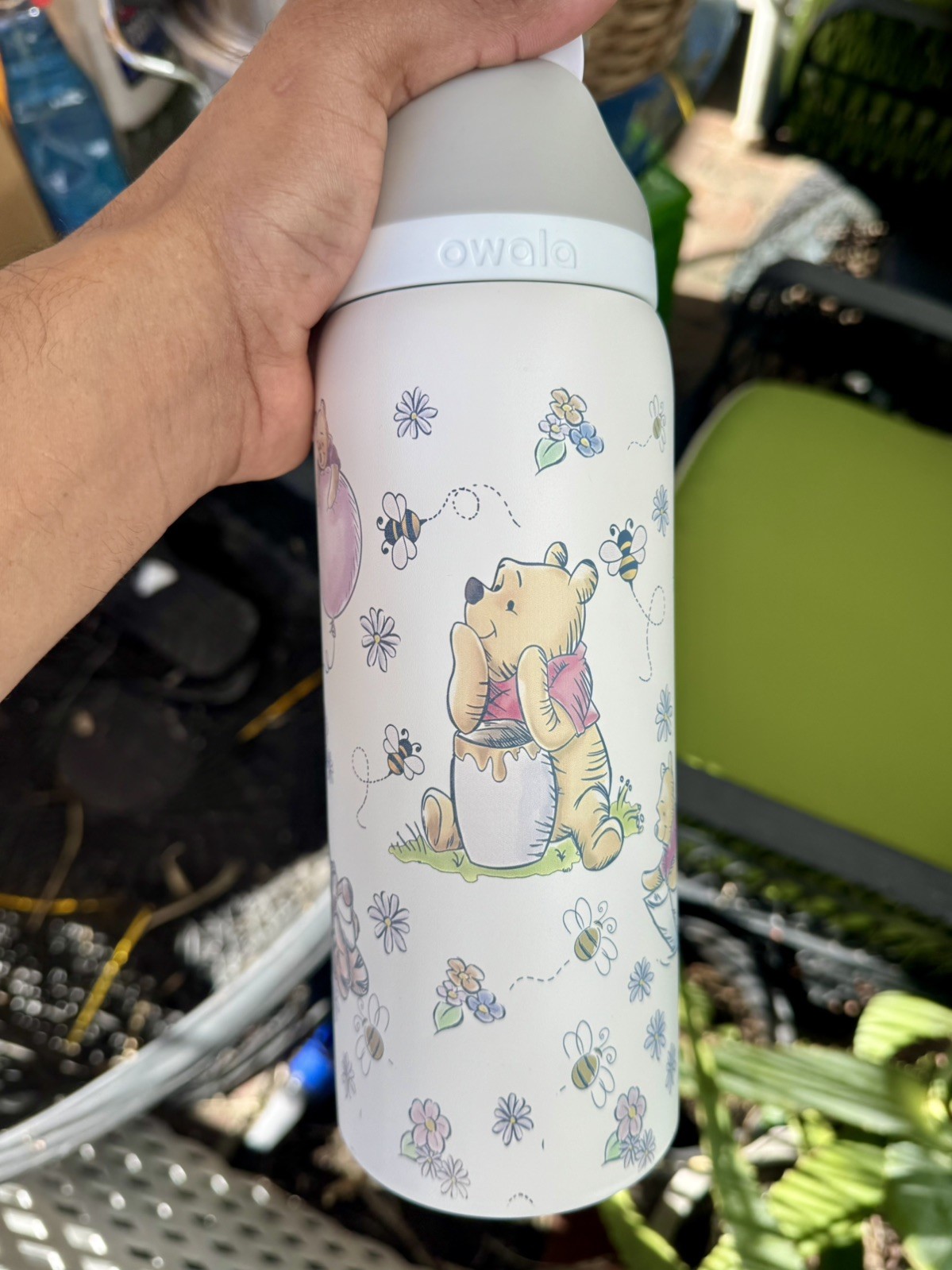 Owala Winnie the Pooh Disney Owala Free Sip 32oz