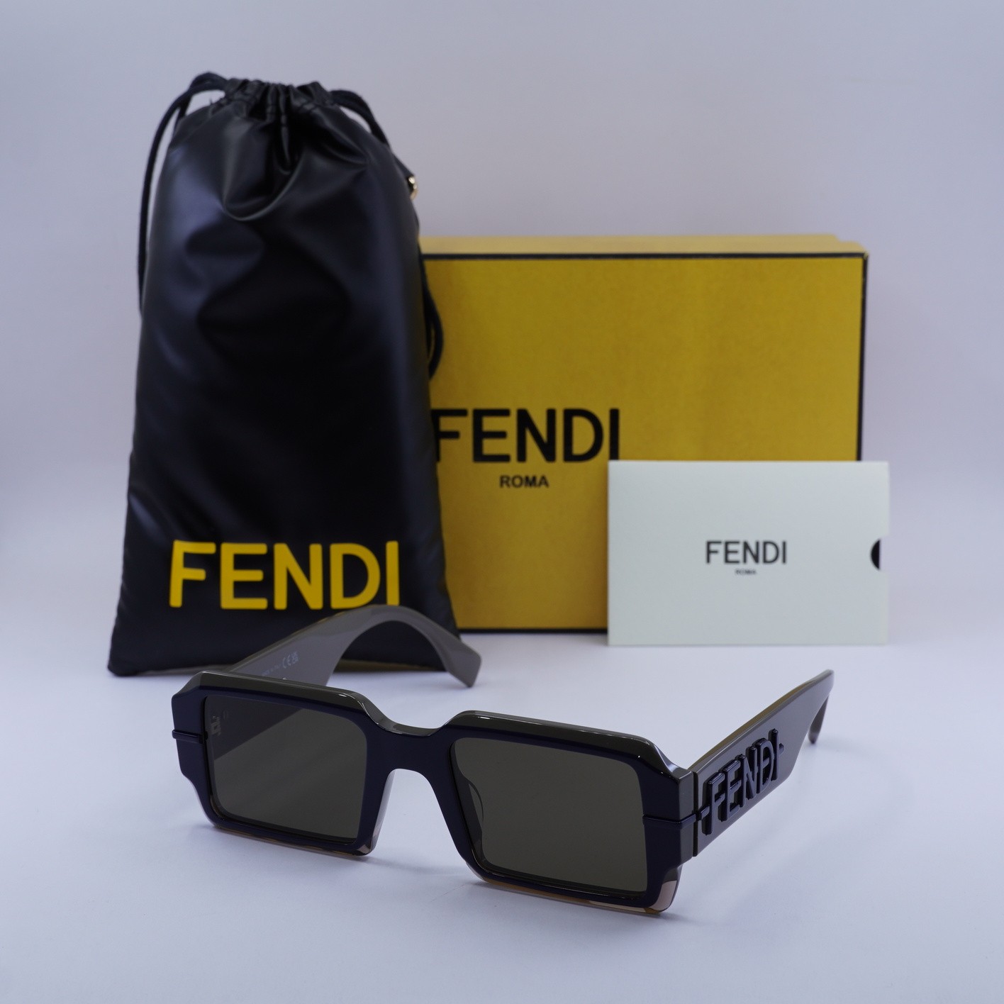New Fendi FE40073U 50E Shiny Brown/Brown 52-21-145 Sunglasses