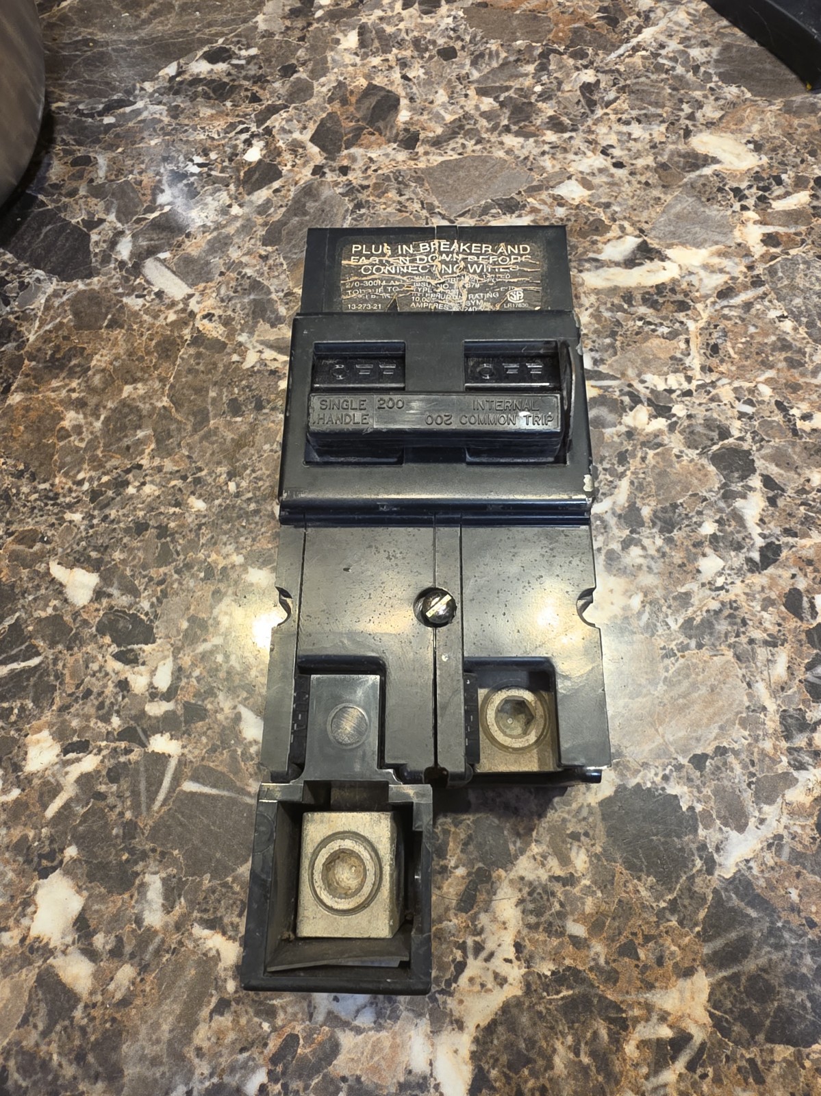 Challenger QFP2T Main Breaker 200 Amps Zinsco Slyvania