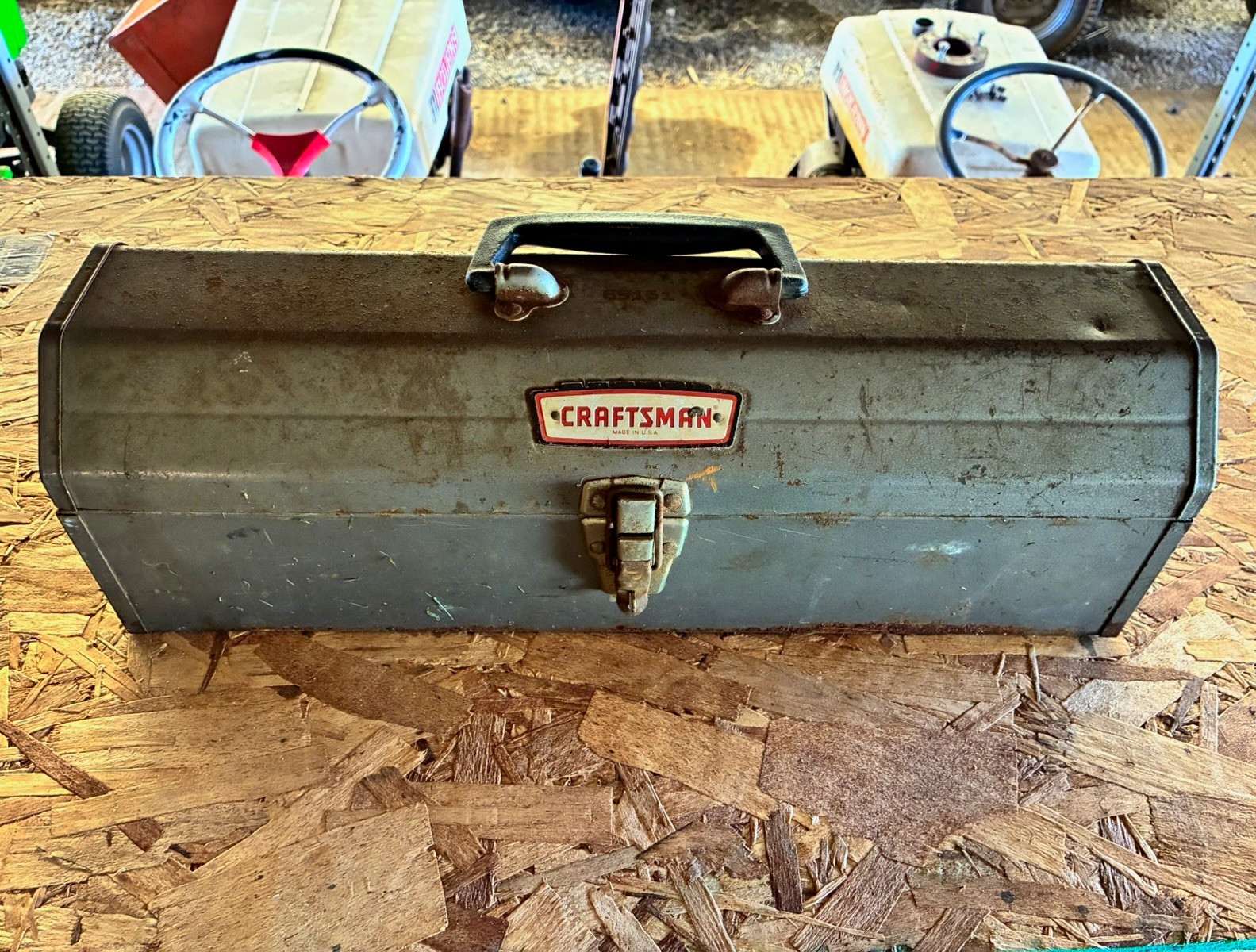 Craftsman 65161 Gray Metal Tool Box Tote with Handle Nice shape Craftsman 65161 Gray Metal Tool Box Tote with Handle Nice shape