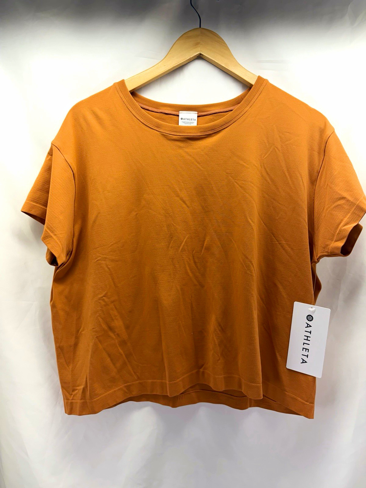 Athleta Relaxed Tee Womens L Orange Short Sleeve Crew Neck Anti-Odor Wicking