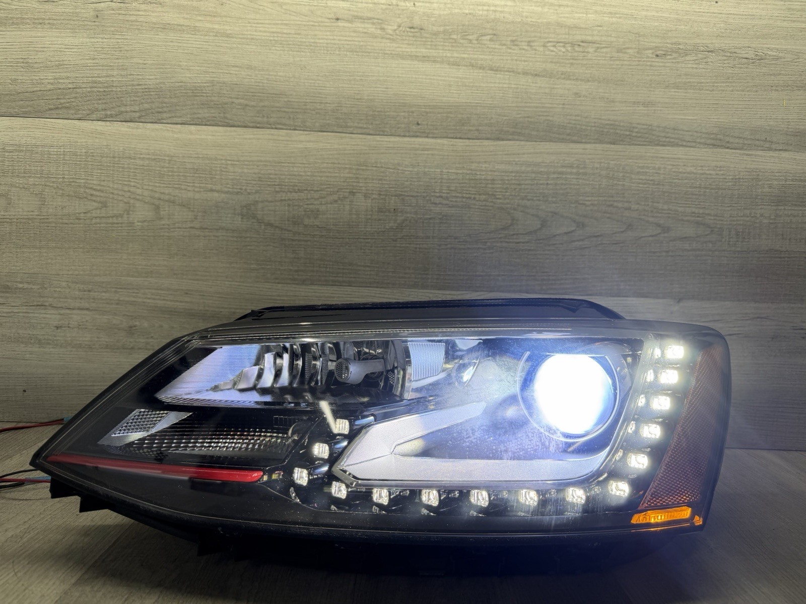 2014-2016 Volkswagen Jetta GLI Left Driver Side AFS Xenon HID Headlight OE ((