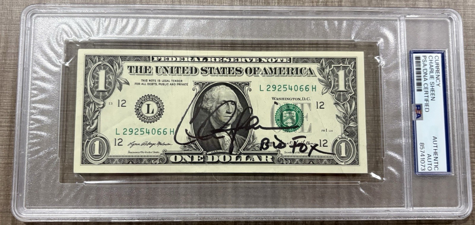 Charlie Sheen Signed $1 Dollar Currency Inscribed Bud Fox PSA/DNA Slabbed. Charlie Sheen Signed $1 Dollar Currency Inscribed Bud Fox PSA/DNA Slabbed.