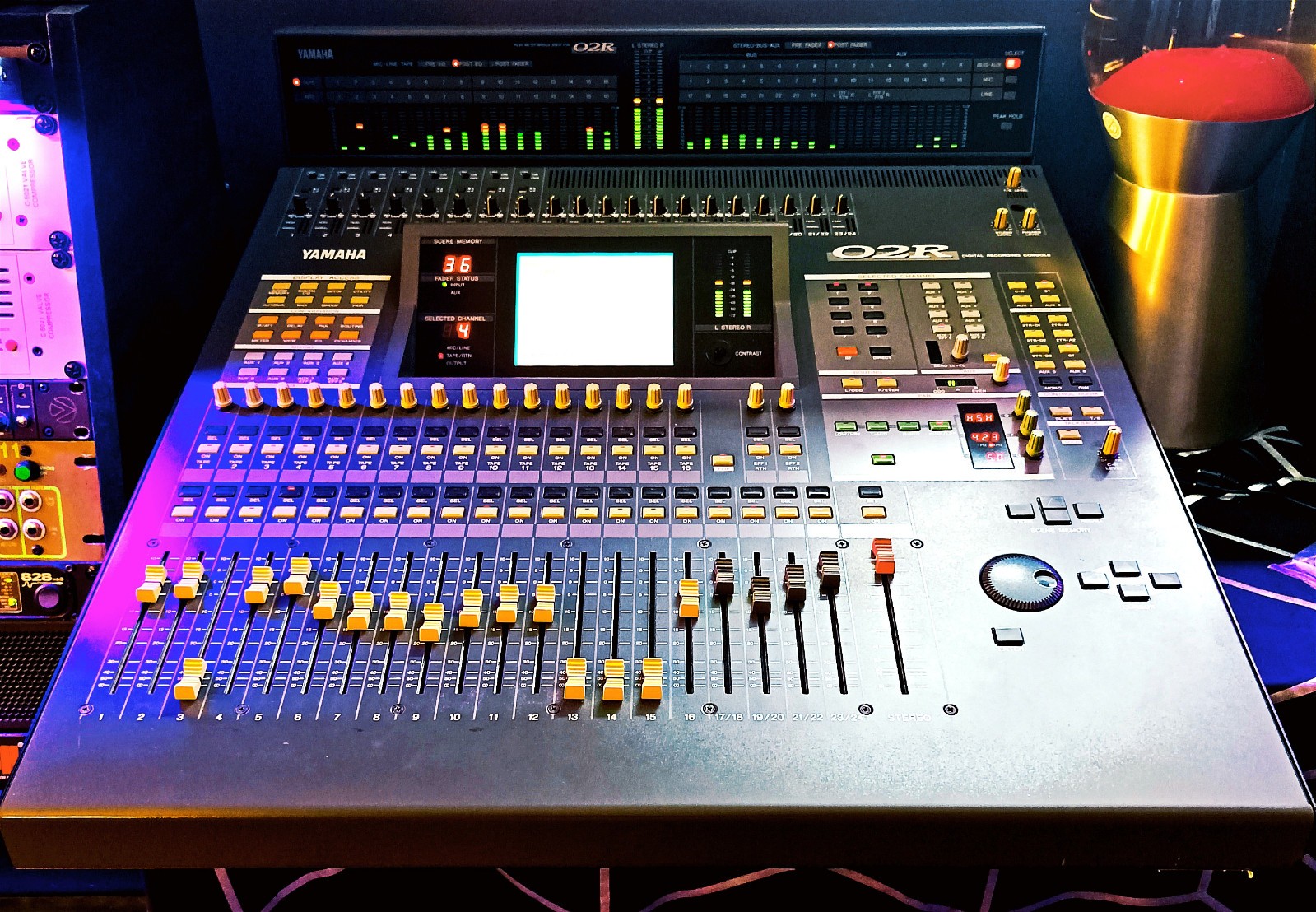 Yamaha 02R O2R Digital Mixer Mixing Desk Console ADAT & TC Electronic Unity Card