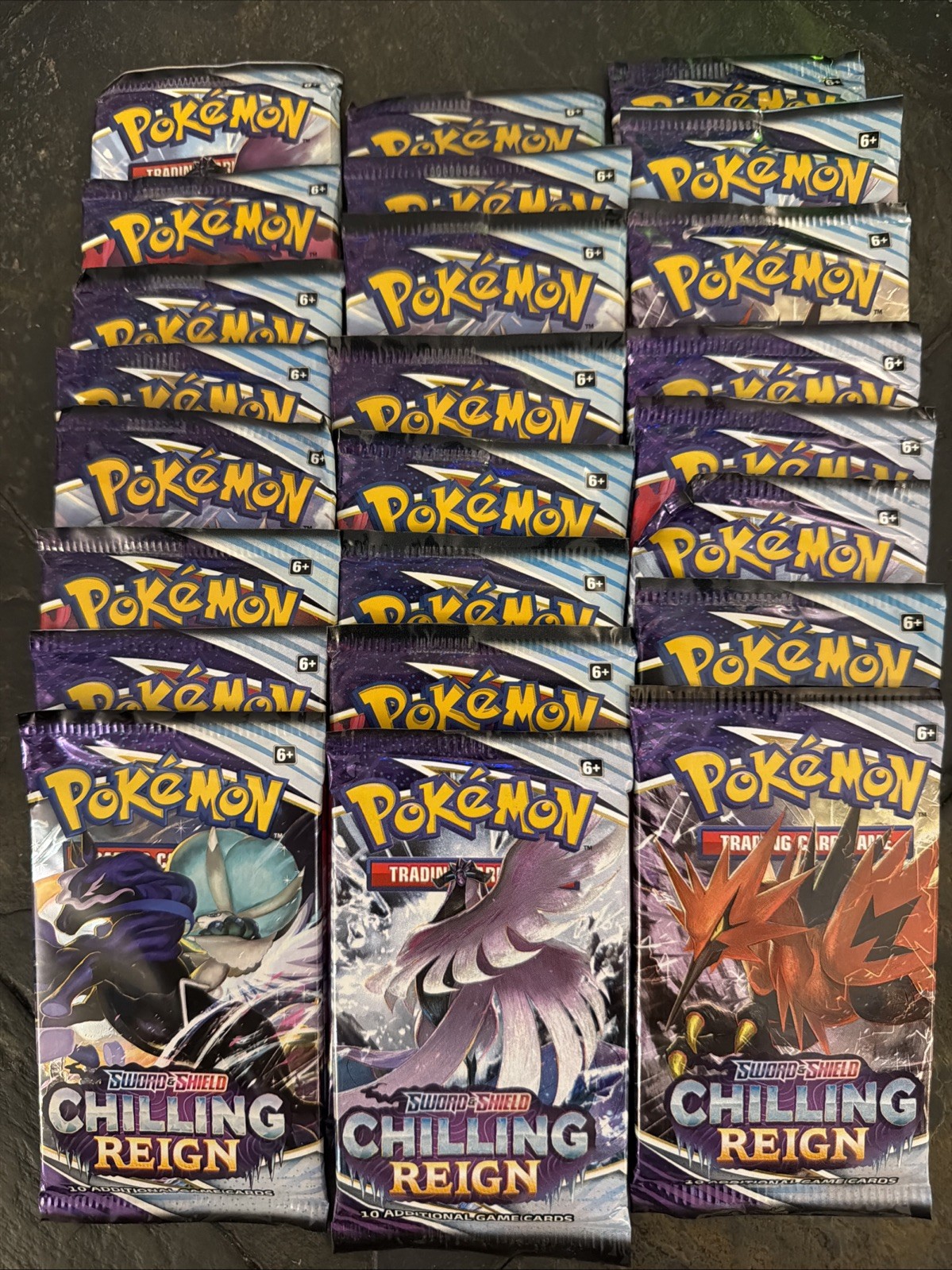 24x Pokémon Chilling Reign Booster Packs Sealed SWSH English TCG Lot