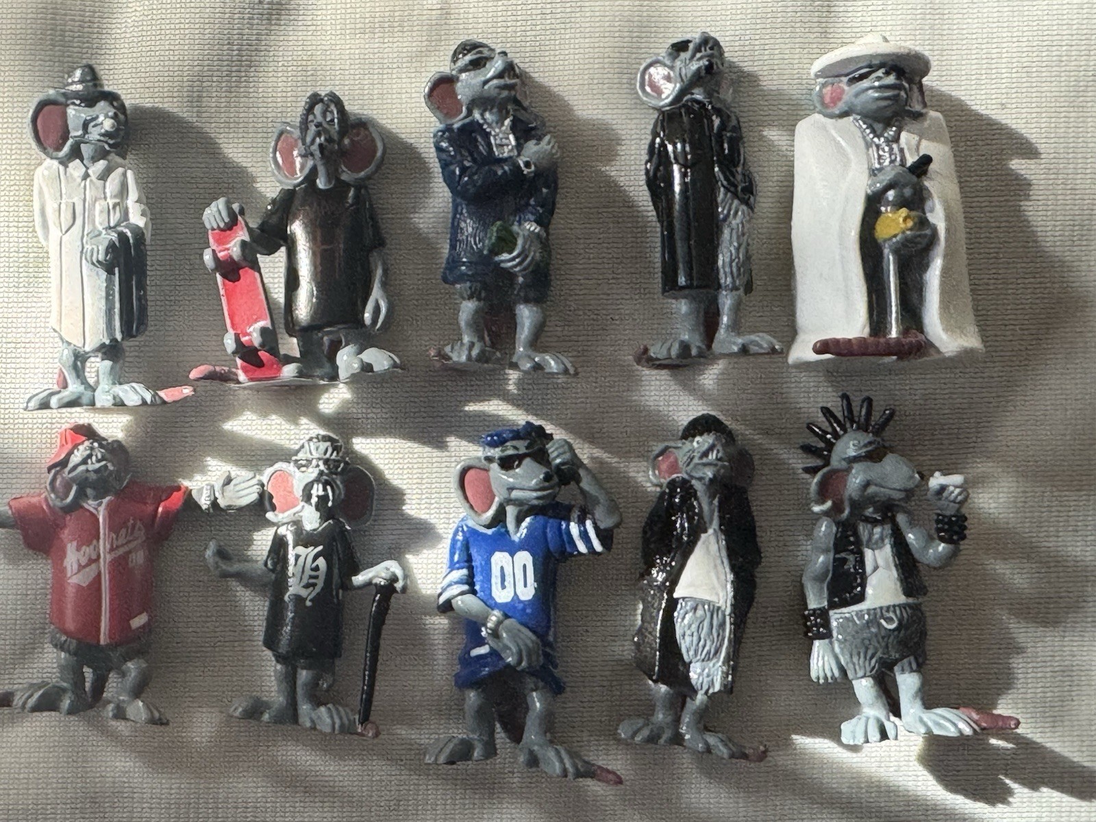 Vintage Lil Homies Hoodrats Complete Set of 10 Mini Figures Hip Hop Gangsta Rat Vintage Lil Homies Hoodrats Complete Set of 10 Mini Figures Hip Hop Gangsta Rat