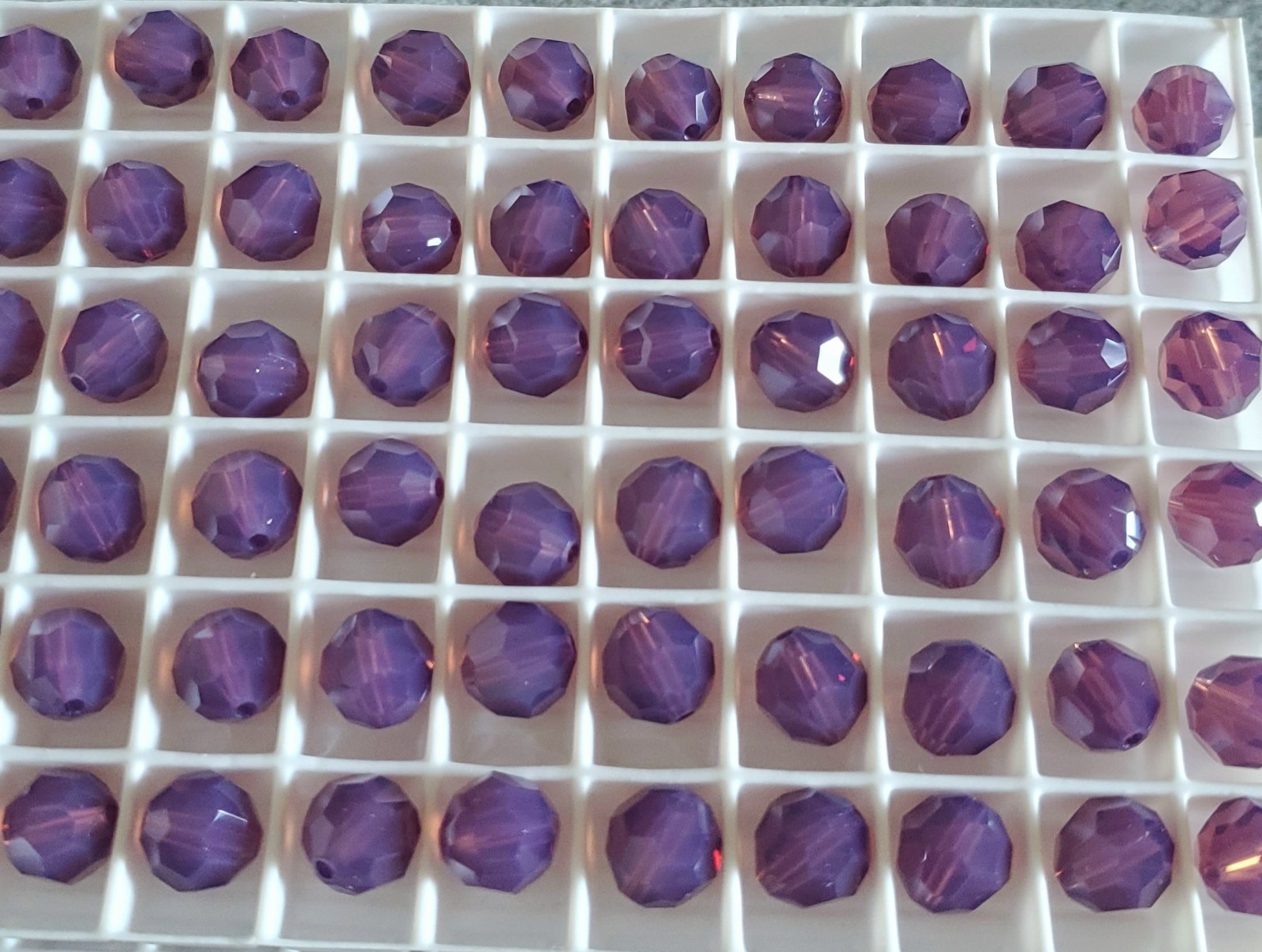 Swarovski 5000 8mm Round beads, Cyclamen Opal (12pcs)