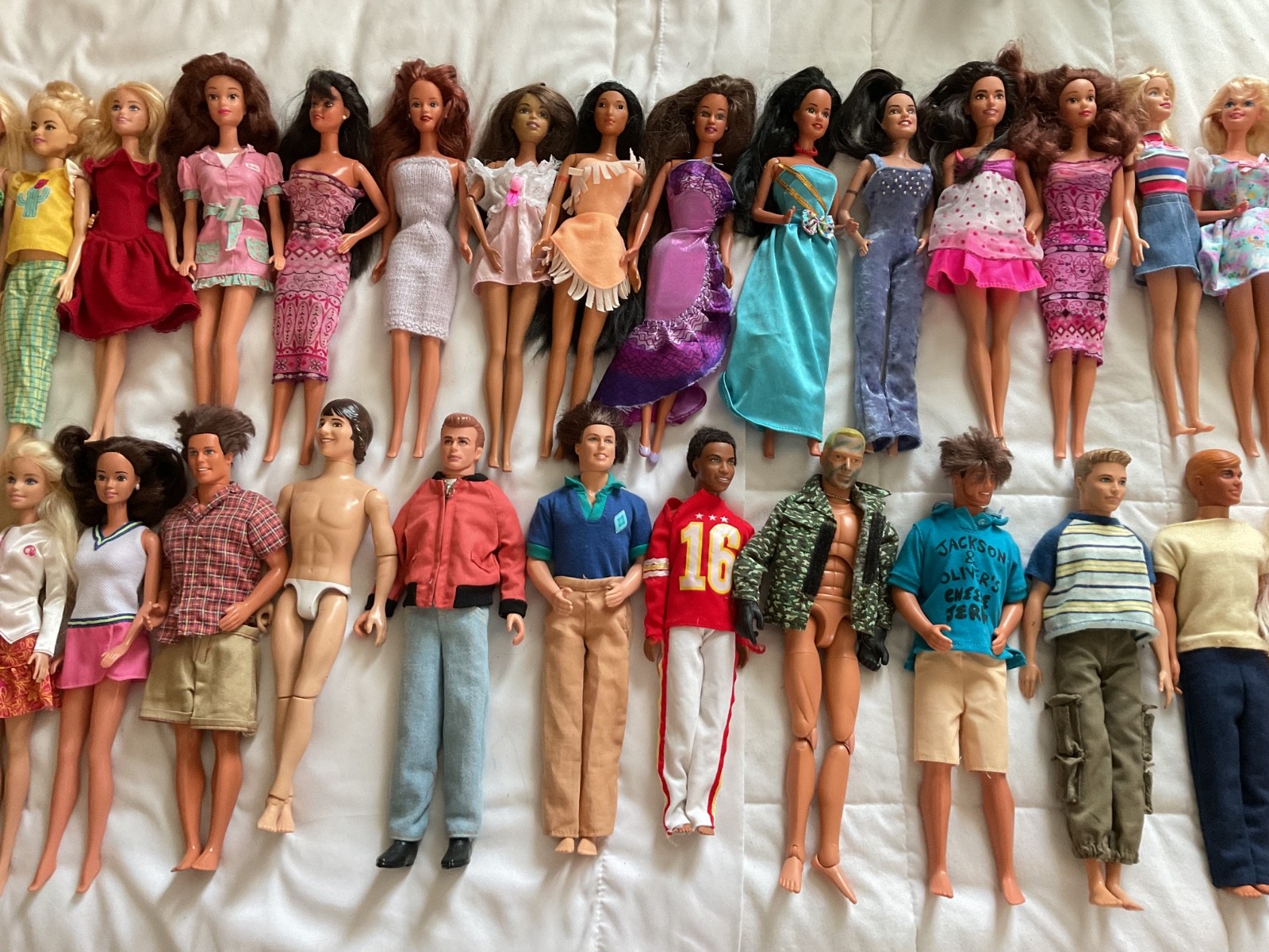 Vintage / mixed Barbie /ken lot, various dates, 32