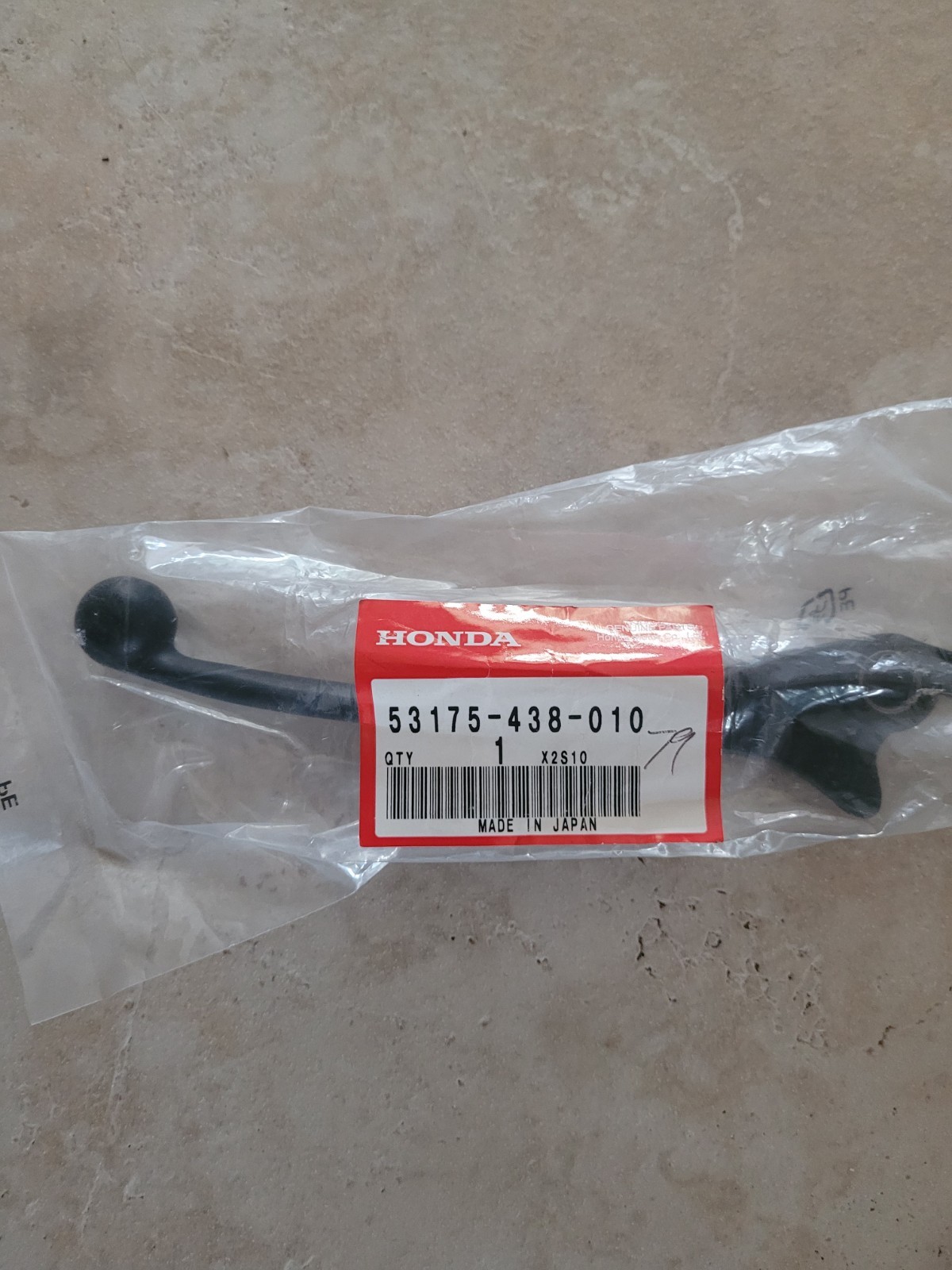 HONDA CBX NOS right Brake LEVER 53175-438-010 for 1979 -1982 CB750K & CB750F HONDA CBX NOS right Brake LEVER 53175-438-010 for 1979 -1982 CB750K & CB750F