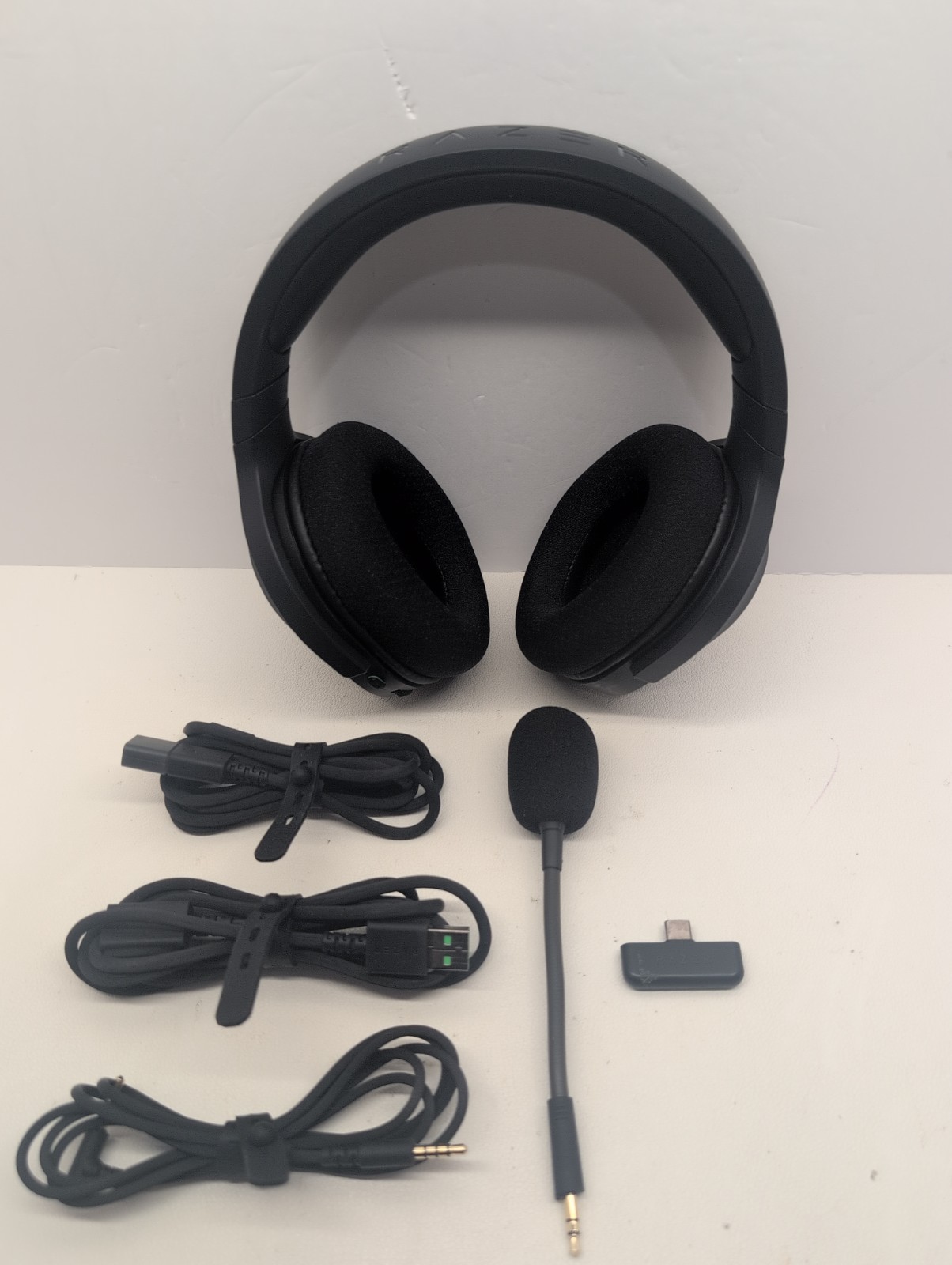 Razer Barracuda X 2021 Wireless Gaming Headset 2.4GHz + 3.5mm Razer Barracuda X 2021 Wireless Gaming Headset 2.4GHz + 3.5mm