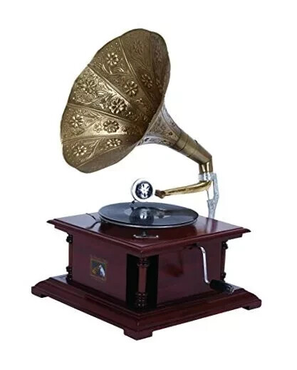 Deco 79 Wood Functional Gramophone with Record, 18\