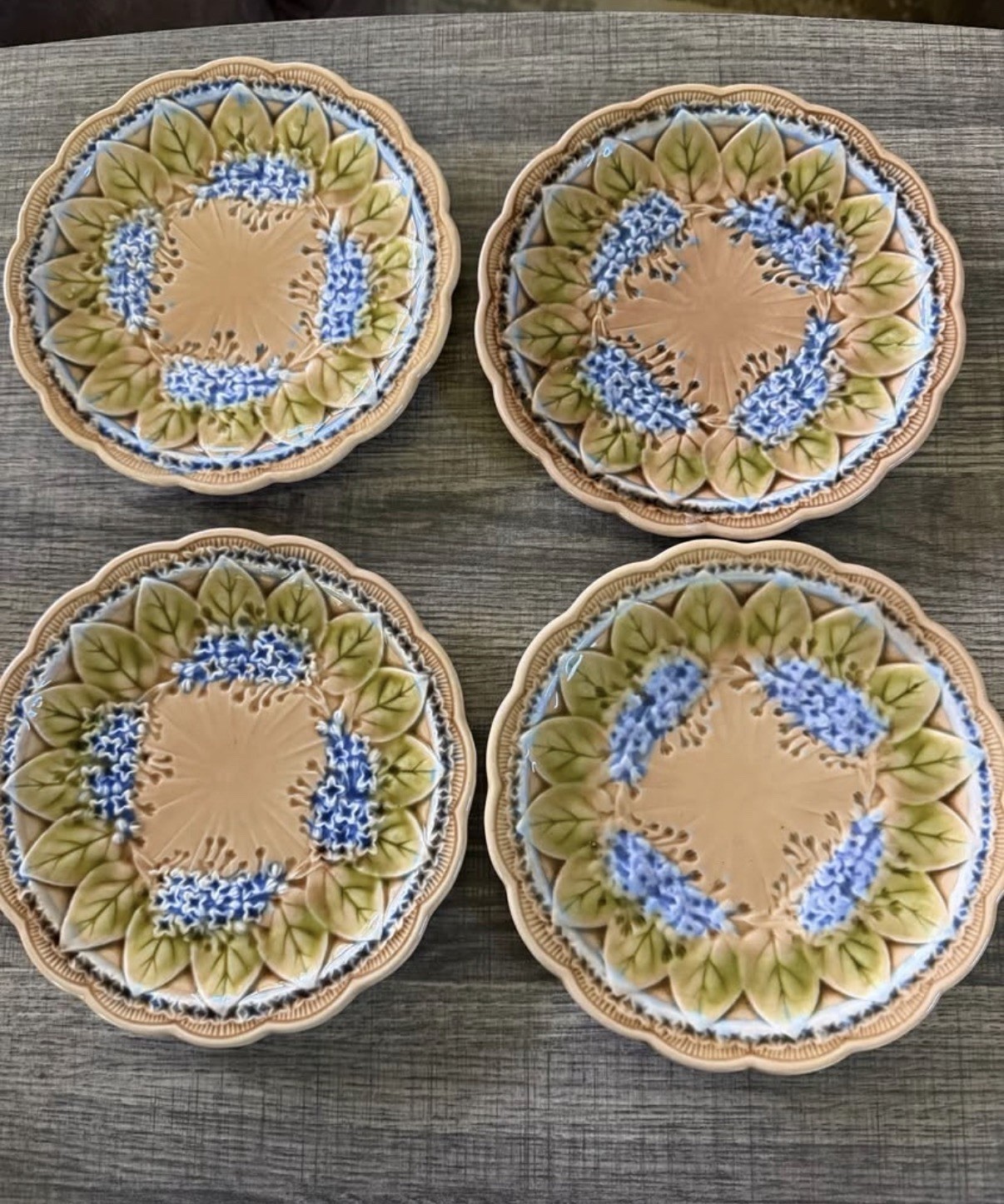 4 Antique Villeroy & Boch Schramberg Majolica Reticulated Lilac Plates ( 1880s)