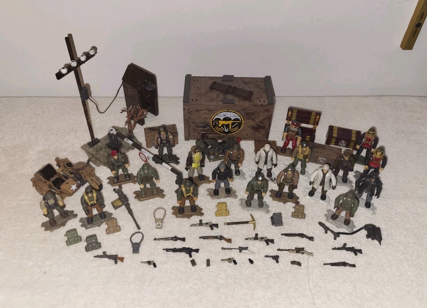 Call of Duty Mega Construx World War II WW2 Sets & Figure Lot Heroes Etc Call of Duty Mega Construx World War II WW2 Sets & Figure Lot Heroes Etc