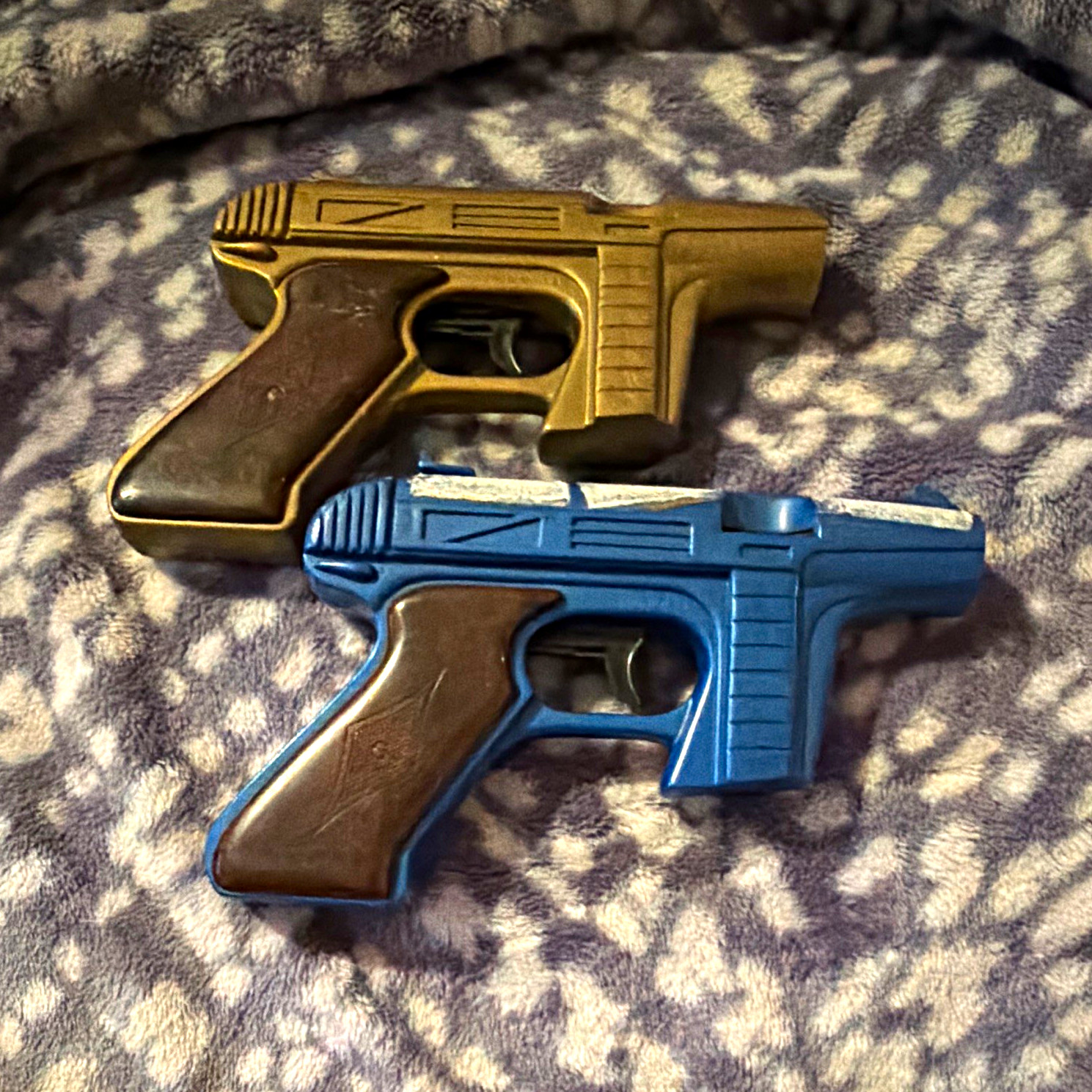 Lot of 2 Vintage Toy Ray Gun Cap Pistols, Blue & Gold Plastic Lot of 2 Vintage Toy Ray Gun Cap Pistols, Blue & Gold Plastic