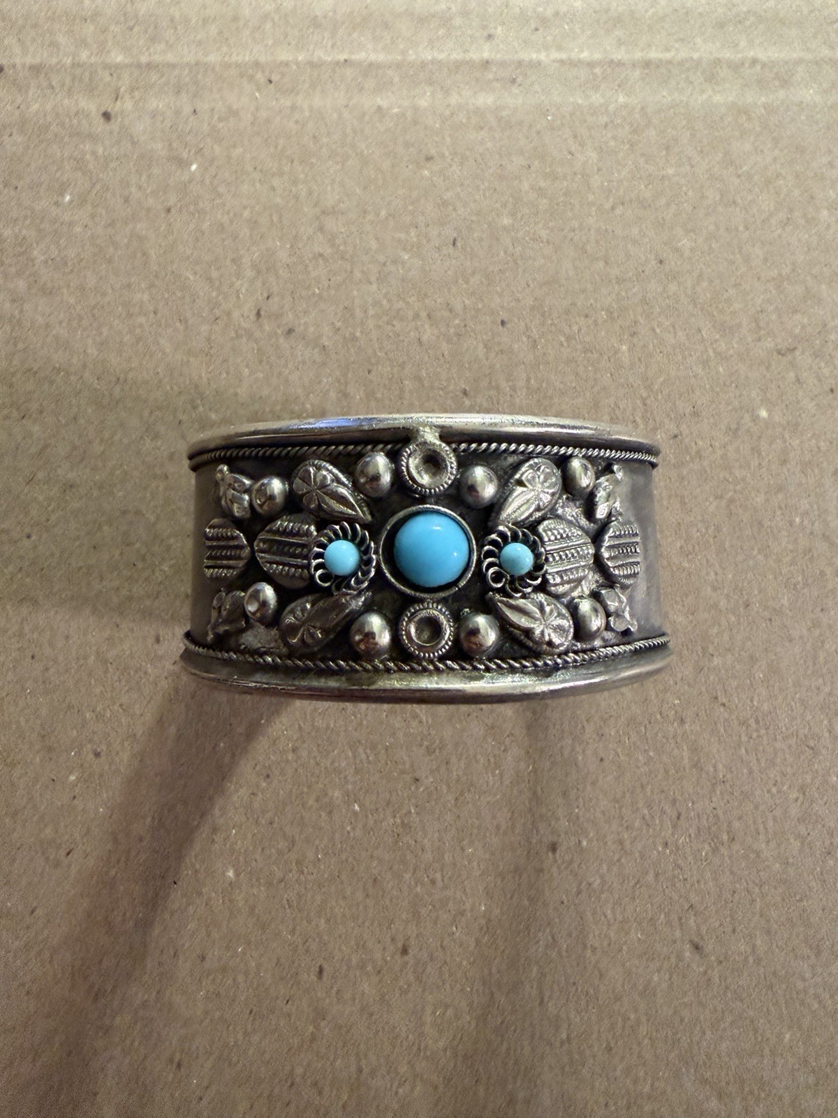 Vintage Native American Cuff Bracelet Turquoise Vintage Native American Cuff Bracelet Turquoise
