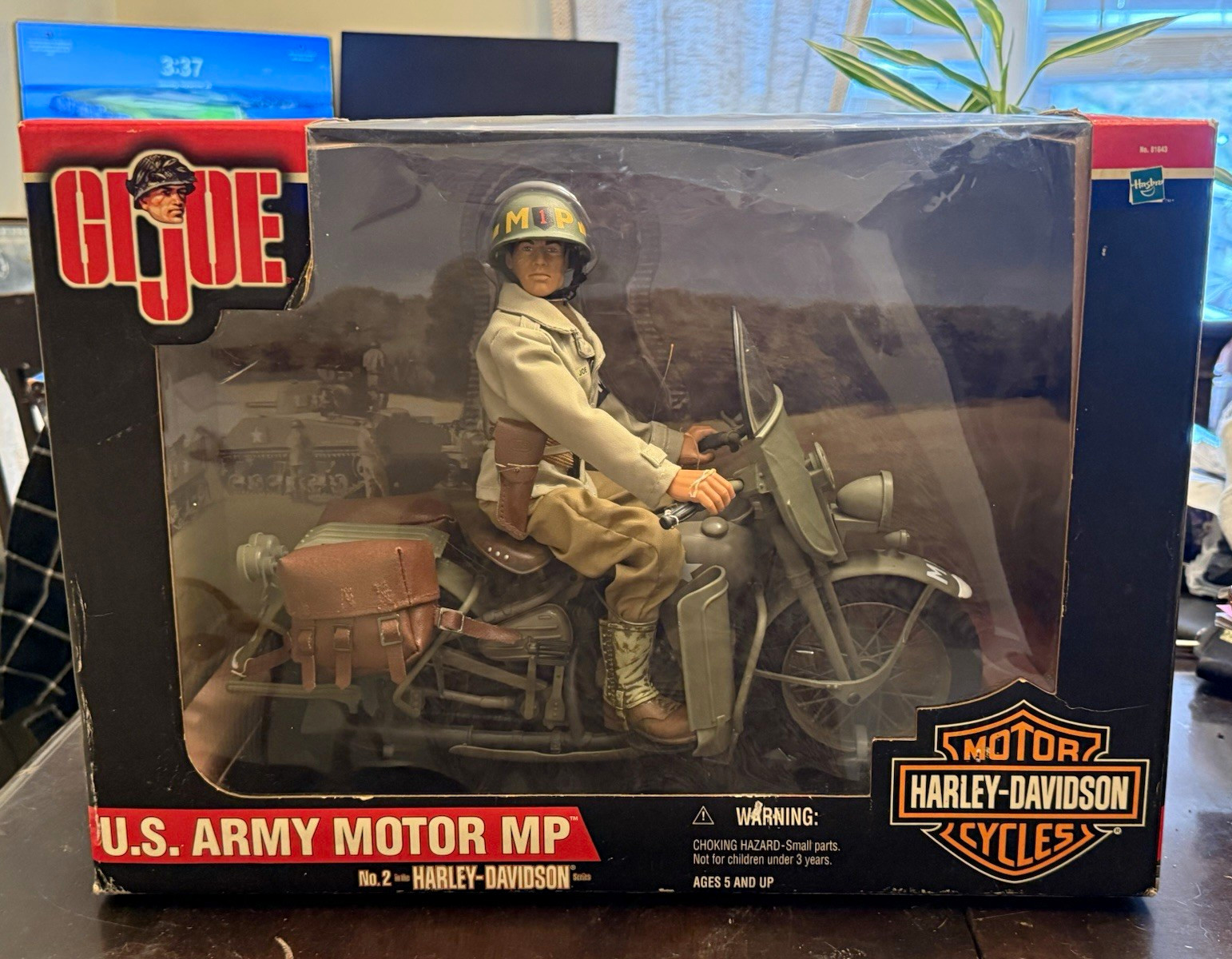 Hasbro G.I. Joe U.S. Army Motor MP No.2 Harley-Davidson Playset + Base