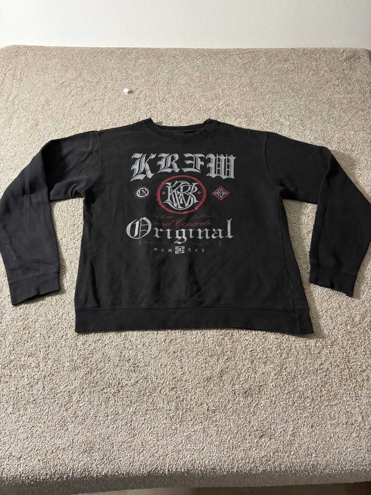 KR3W Sweatshirt Mens Medium Black Original Graphic Fleece Crewneck Gothic