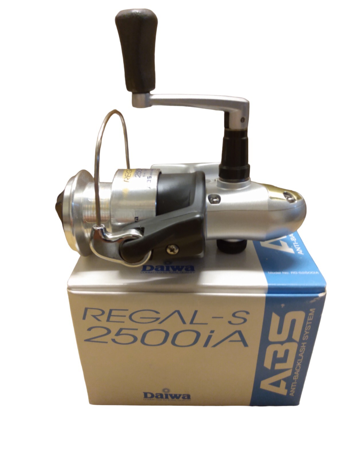 Daiwa /Reel Spinning Reel Regal-S 2500ia - New In Box