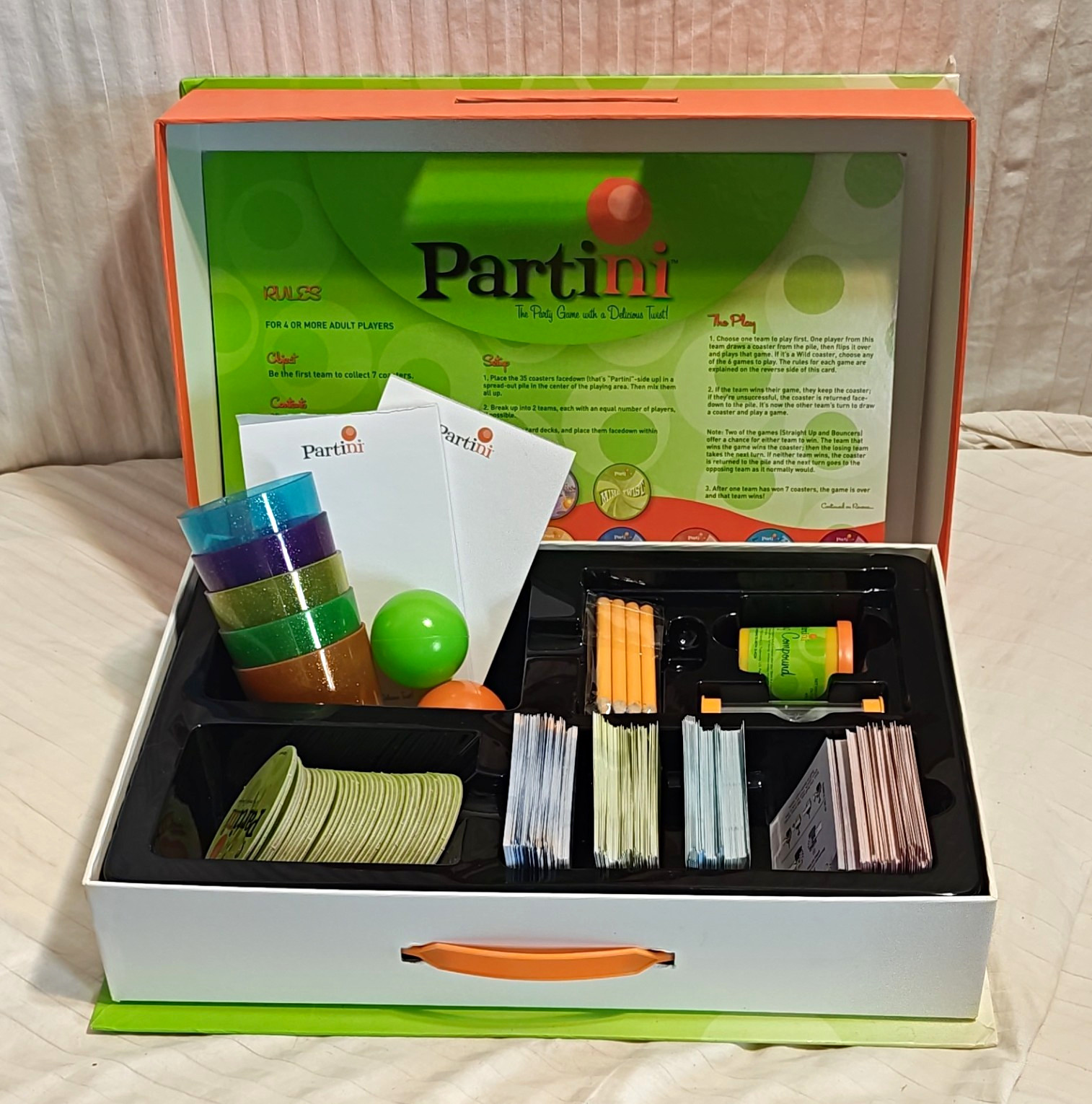 Parker Brothers Partini Party Game, Complete, 4+ Players, 17+,2008 Discontinued