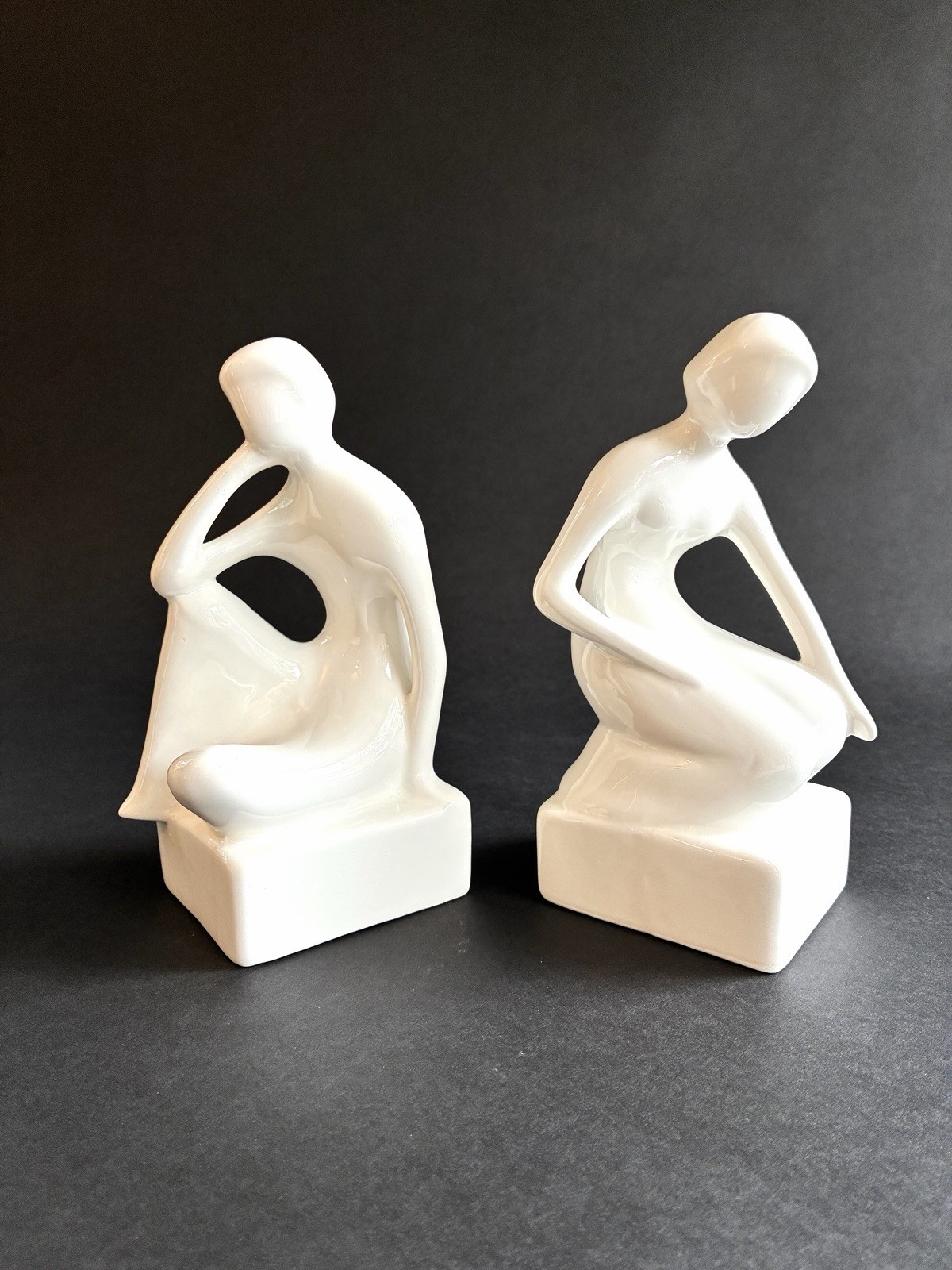 Set of 2 Vintage Royal Delft Ceramic Figural Figure Bookends 1970s NETHERLANDS
