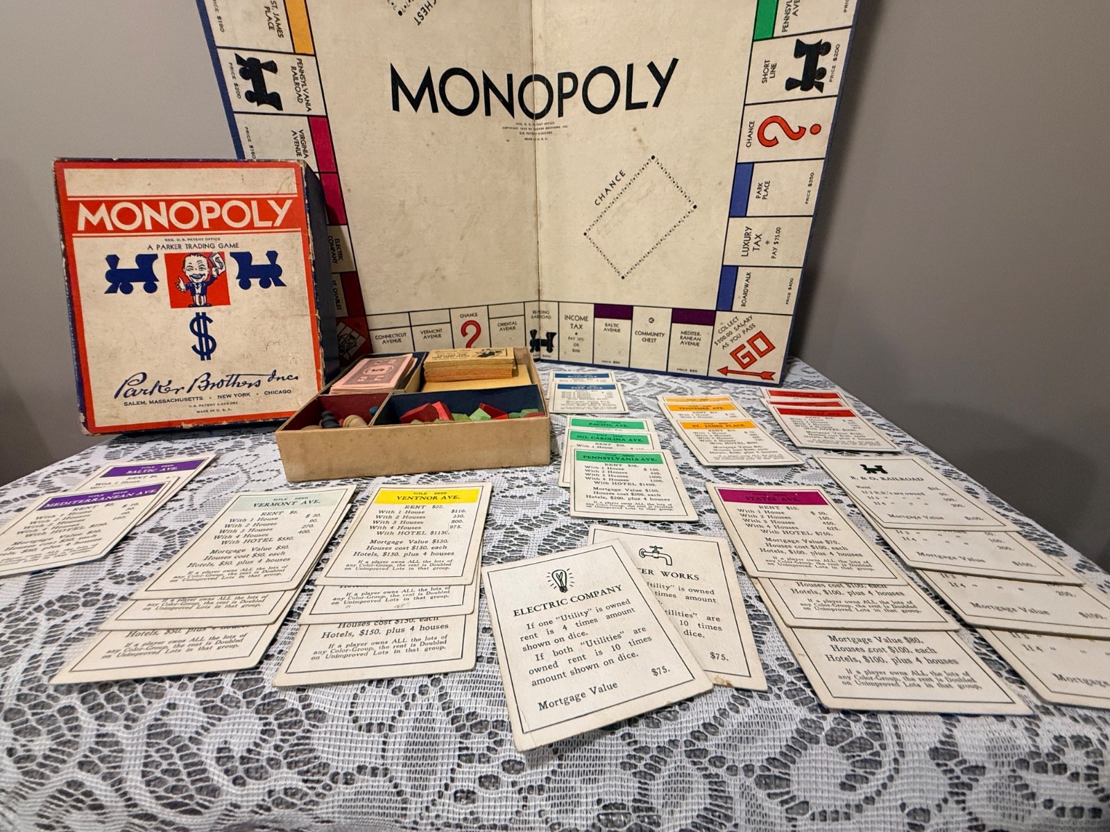 Vintage Monopoly Parker Brothers Board Game Patent 2,026,082 Wood Pieces