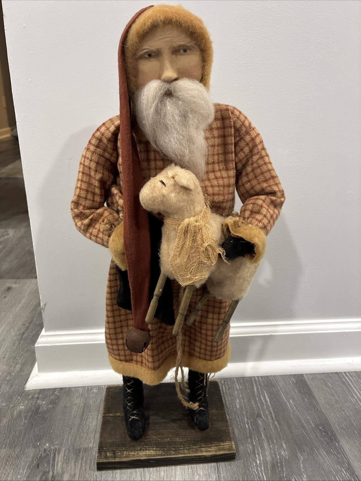 Vtg Arnett’s Santa Claus Christmas Holding Sheep Wood Legs Country Store 22” Vtg Arnett’s Santa Claus Christmas Holding Sheep Wood Legs Country Store 22”