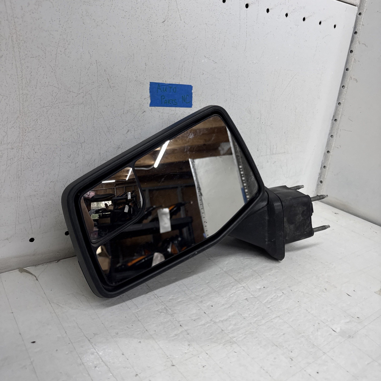 2019-2023 Chevy Silverado 1500 Left Driver Side Door Mirror OEM AS-IS
