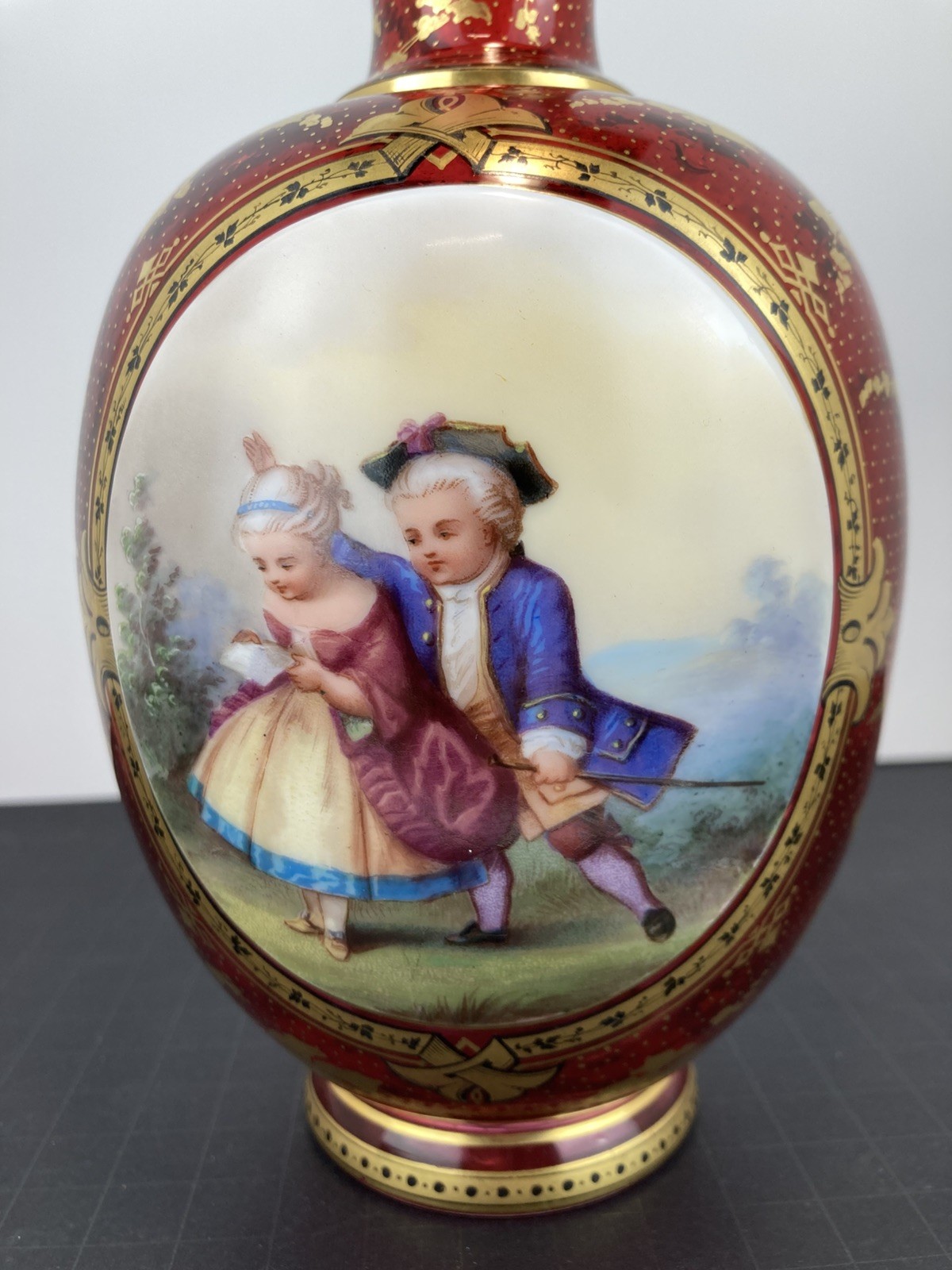 Antique Bohemian Moser Gold Leaf Cranberry Glass Portrait Vase c.1890 EXCELLENT Antique Bohemian Moser Gold Leaf Cranberry Glass Portrait Vase c.1890 EXCELLENT