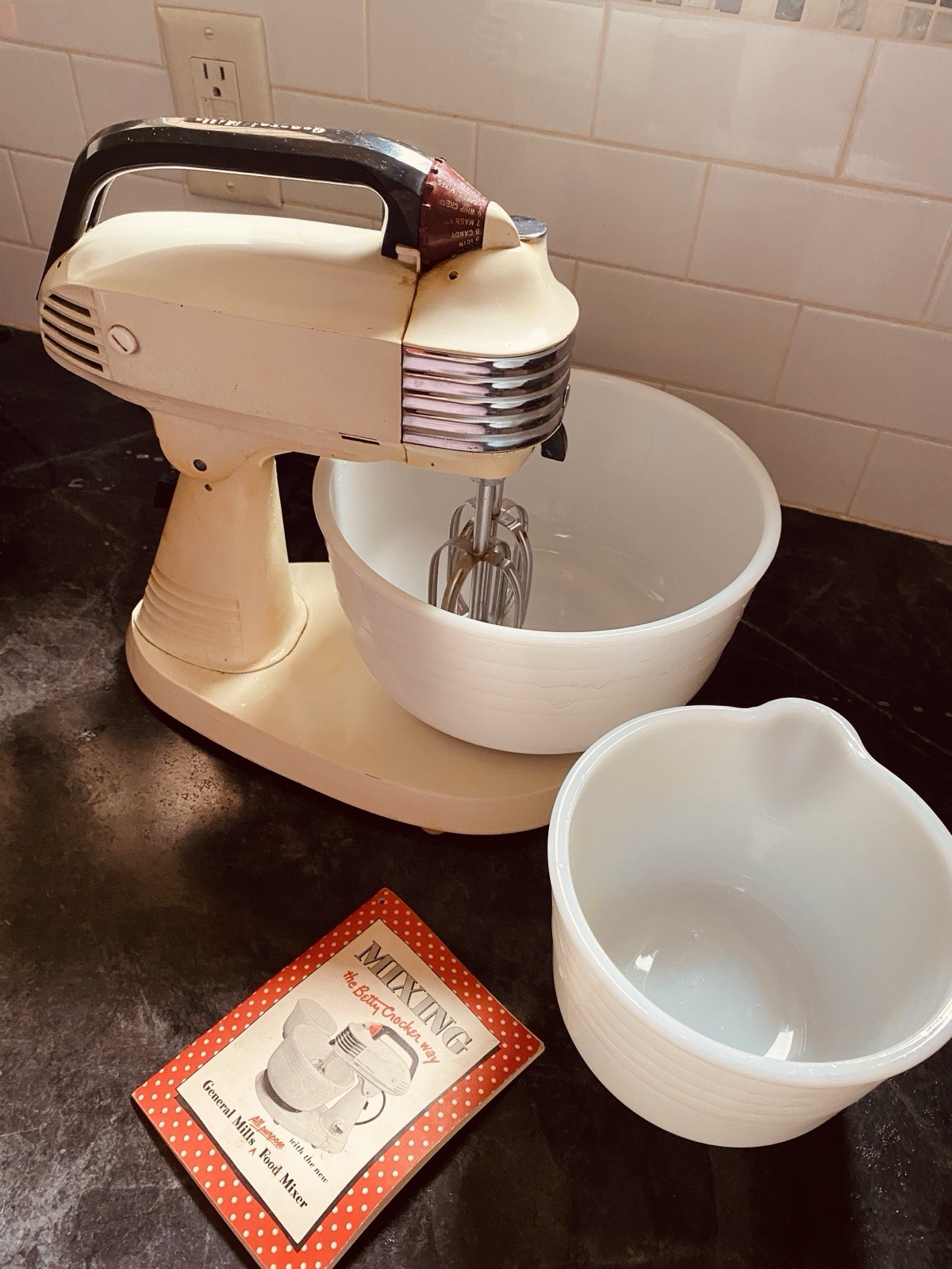 Vintage General Mills Betty Crocker Stand Mixer with Bowls and Booklet Vintage General Mills Betty Crocker Stand Mixer with Bowls and Booklet