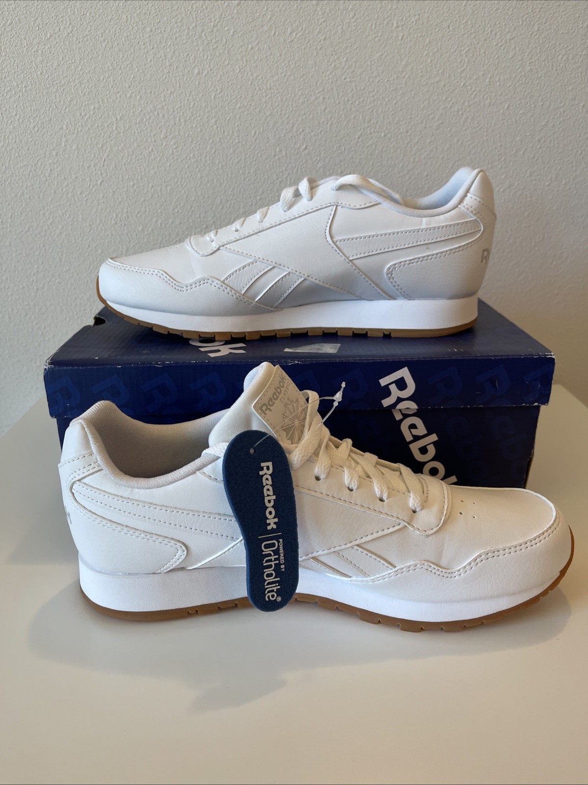 [100037892/CM9204] Womens Reebok REEBOK CL HARMAN RUN Size 9.5 Shoe