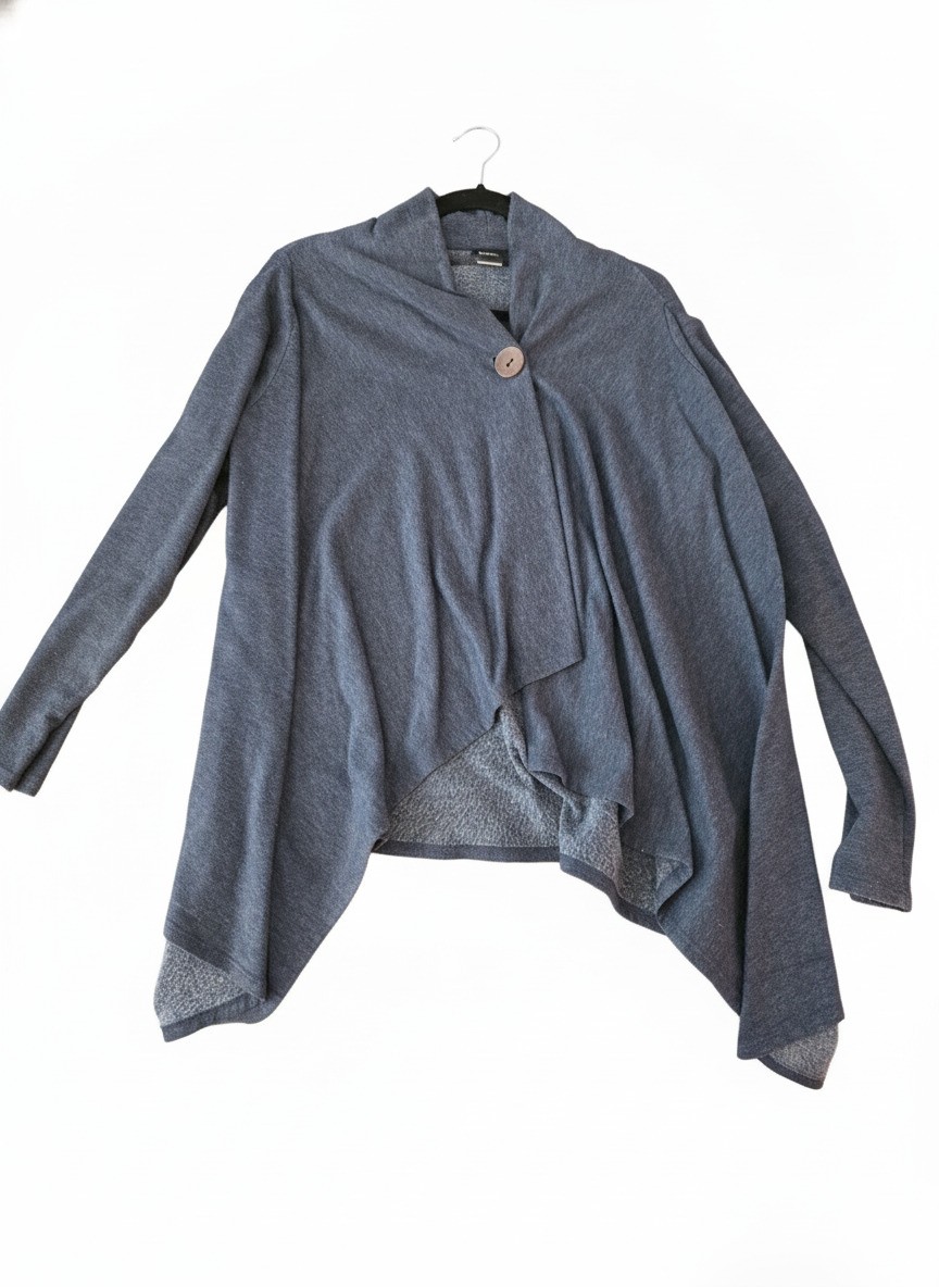EUC Bobeau Women\'s Gray Asymmetric Button Cardigan Sweater Large