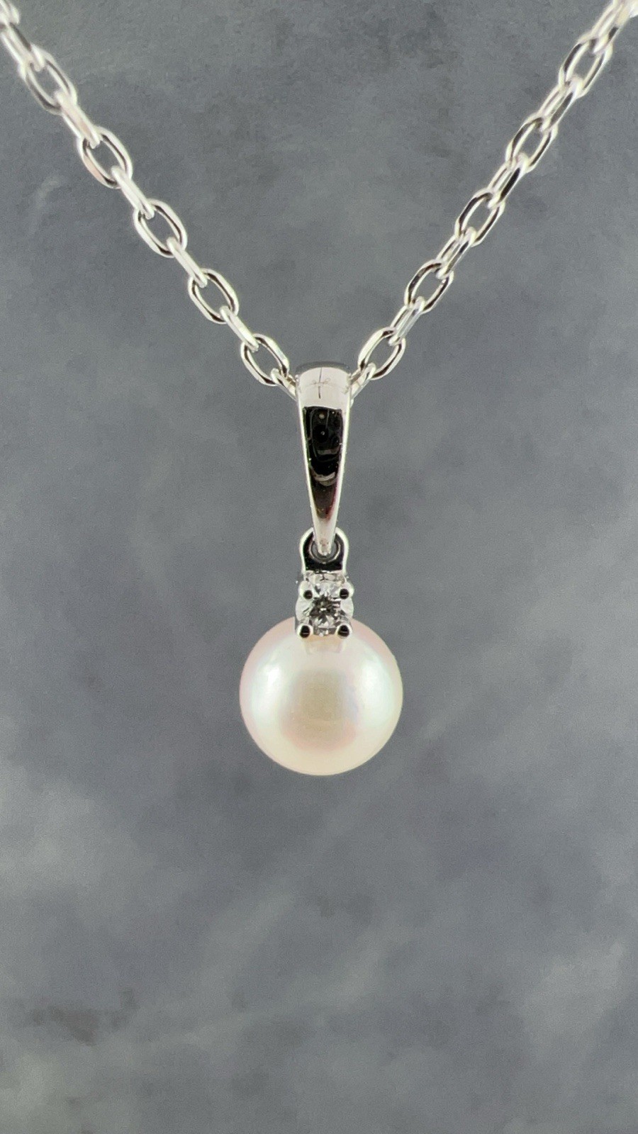 MiKiMOTO  Akoya Culture Pearl Diamond Necklace 18 Inch 18k White Gold